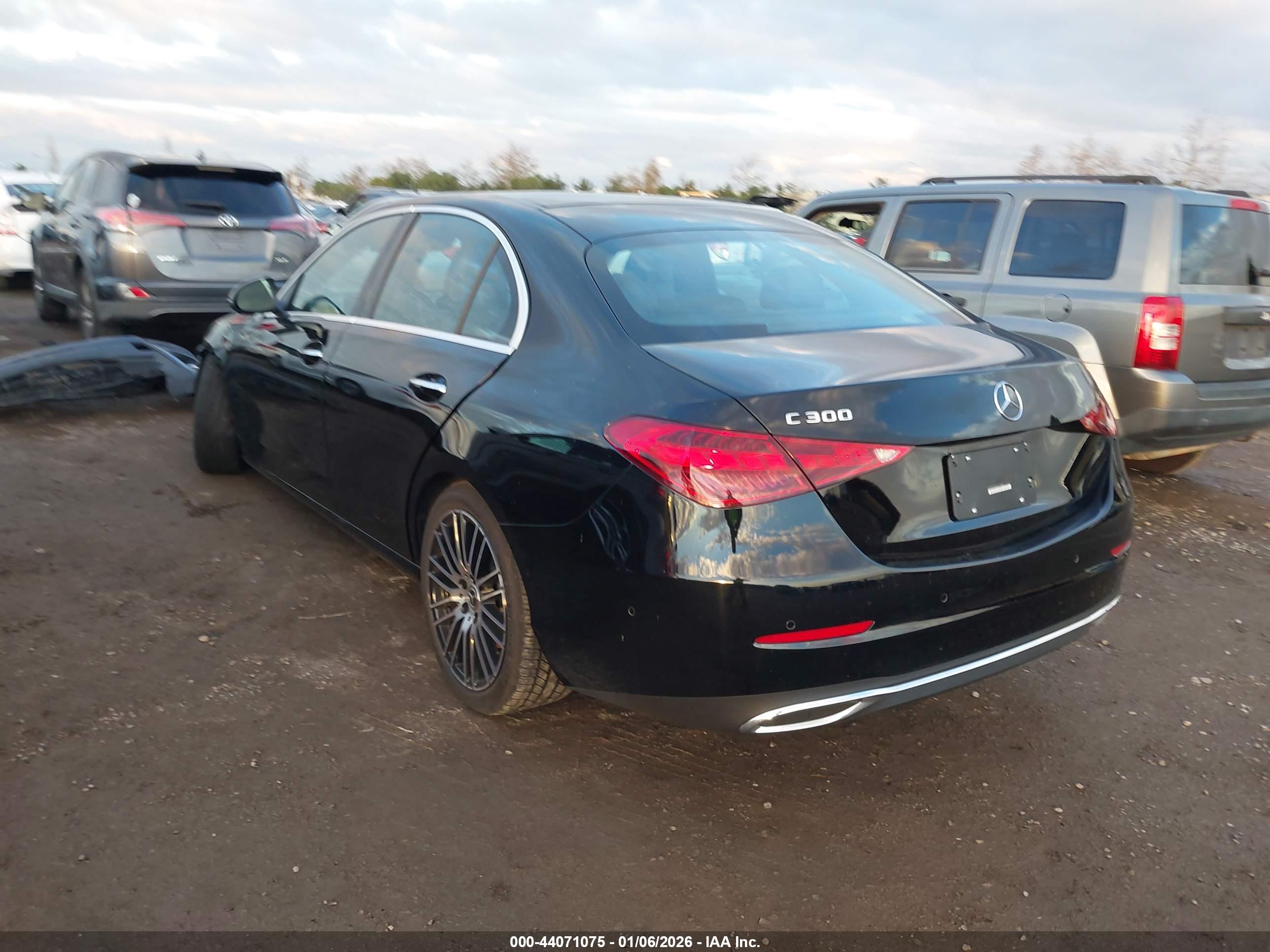 MERCEDES-BENZ C image 3