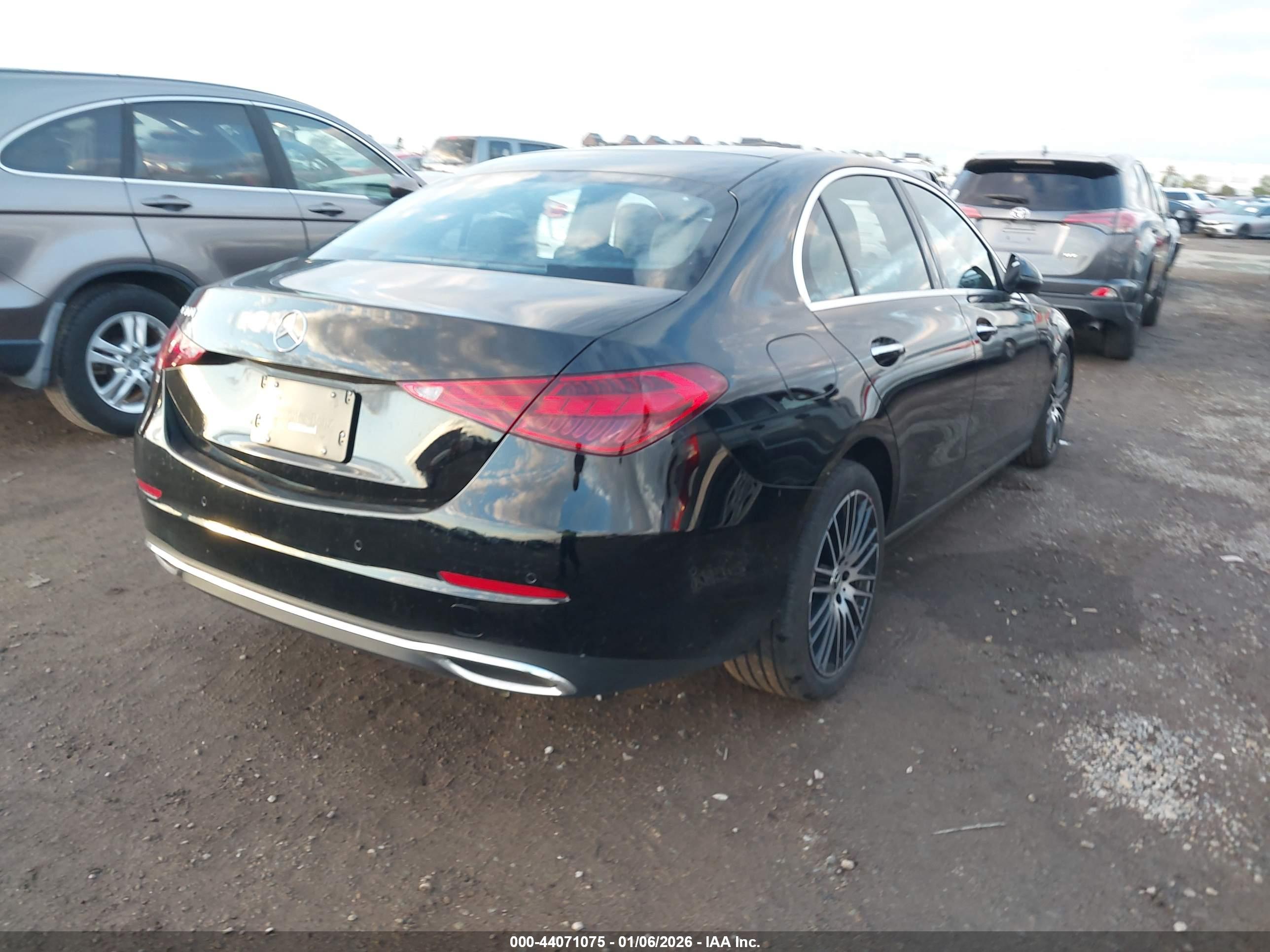 MERCEDES-BENZ C image 4
