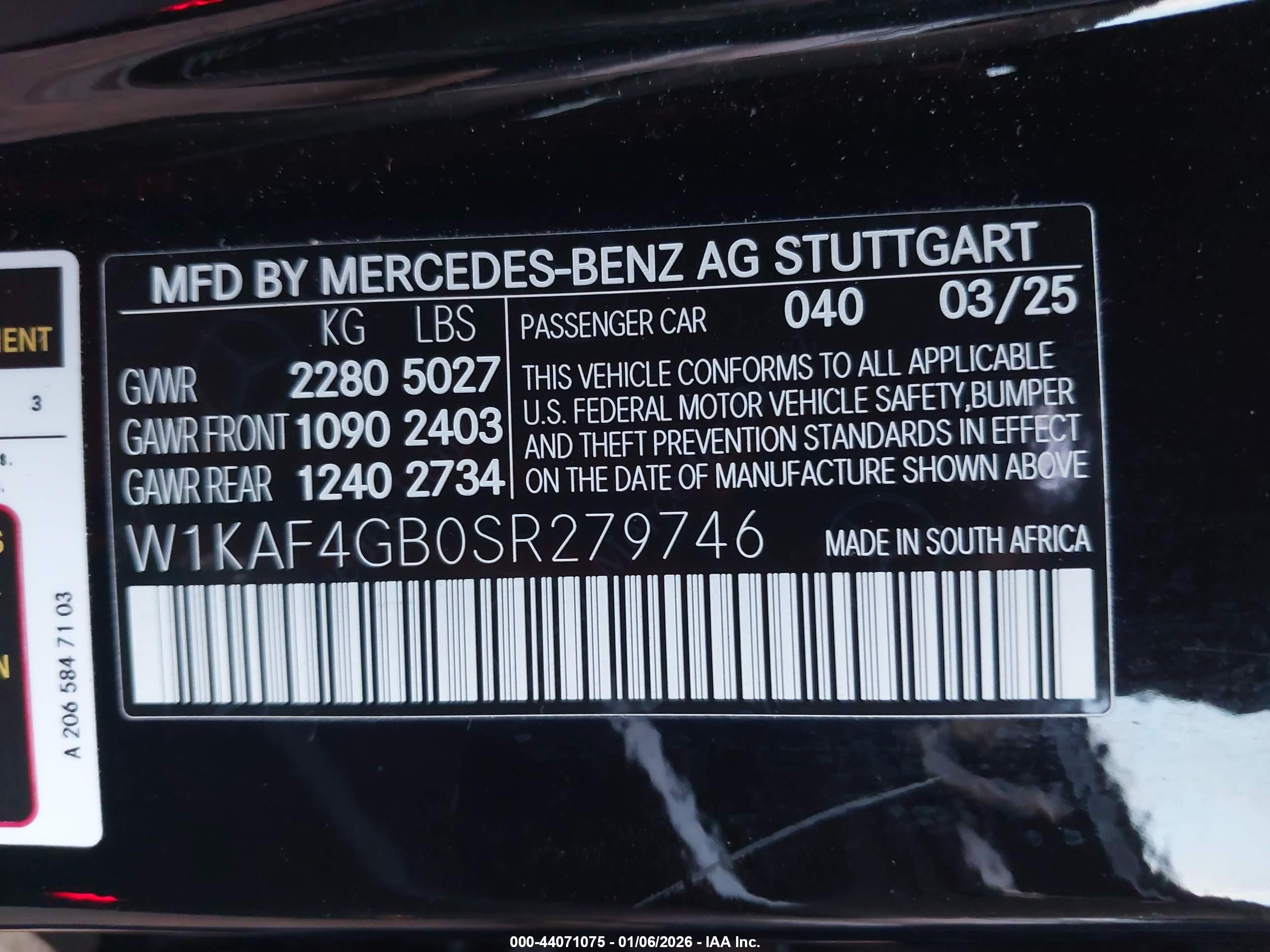 MERCEDES-BENZ C image 9