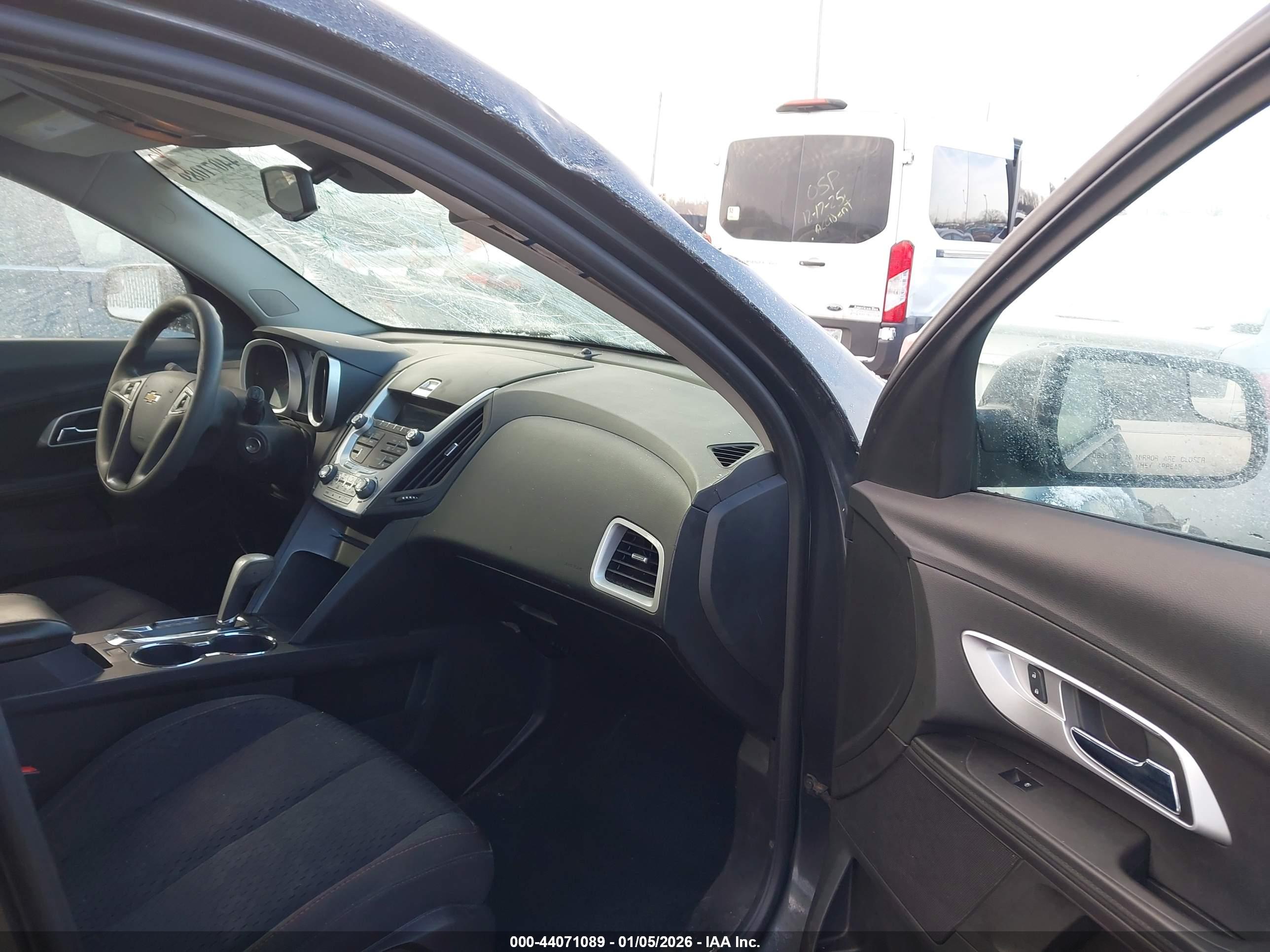 CHEVROLET EQUINOX image 5