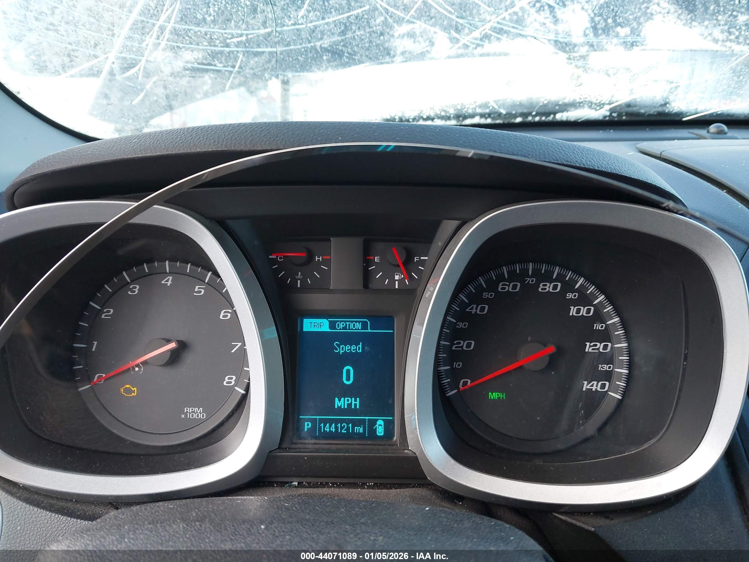 CHEVROLET EQUINOX image 7