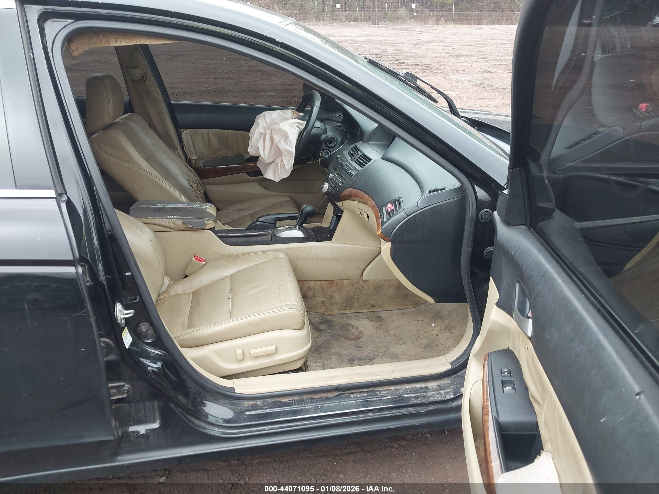 HONDA ACCORD image 5