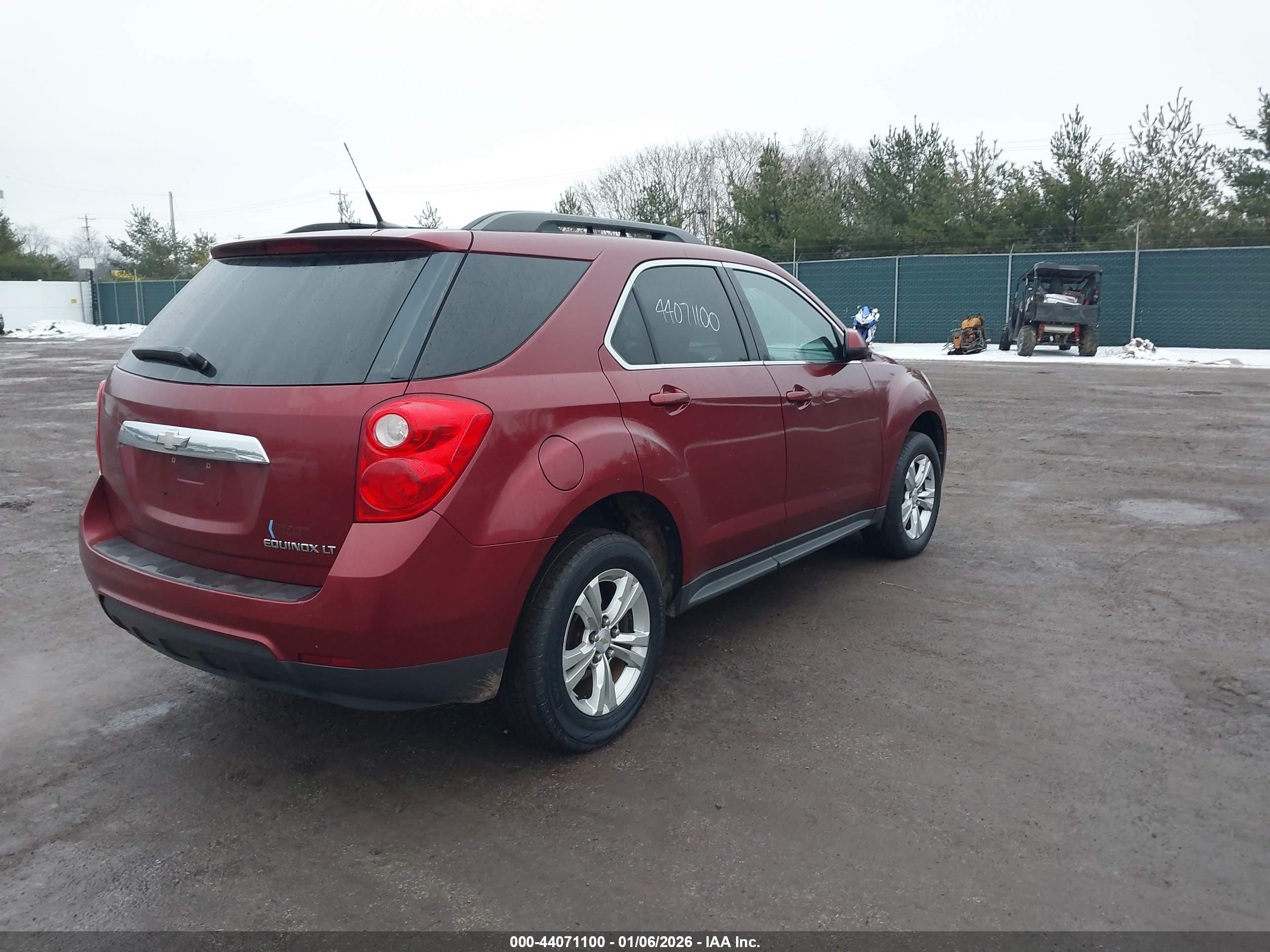CHEVROLET EQUINOX image 4