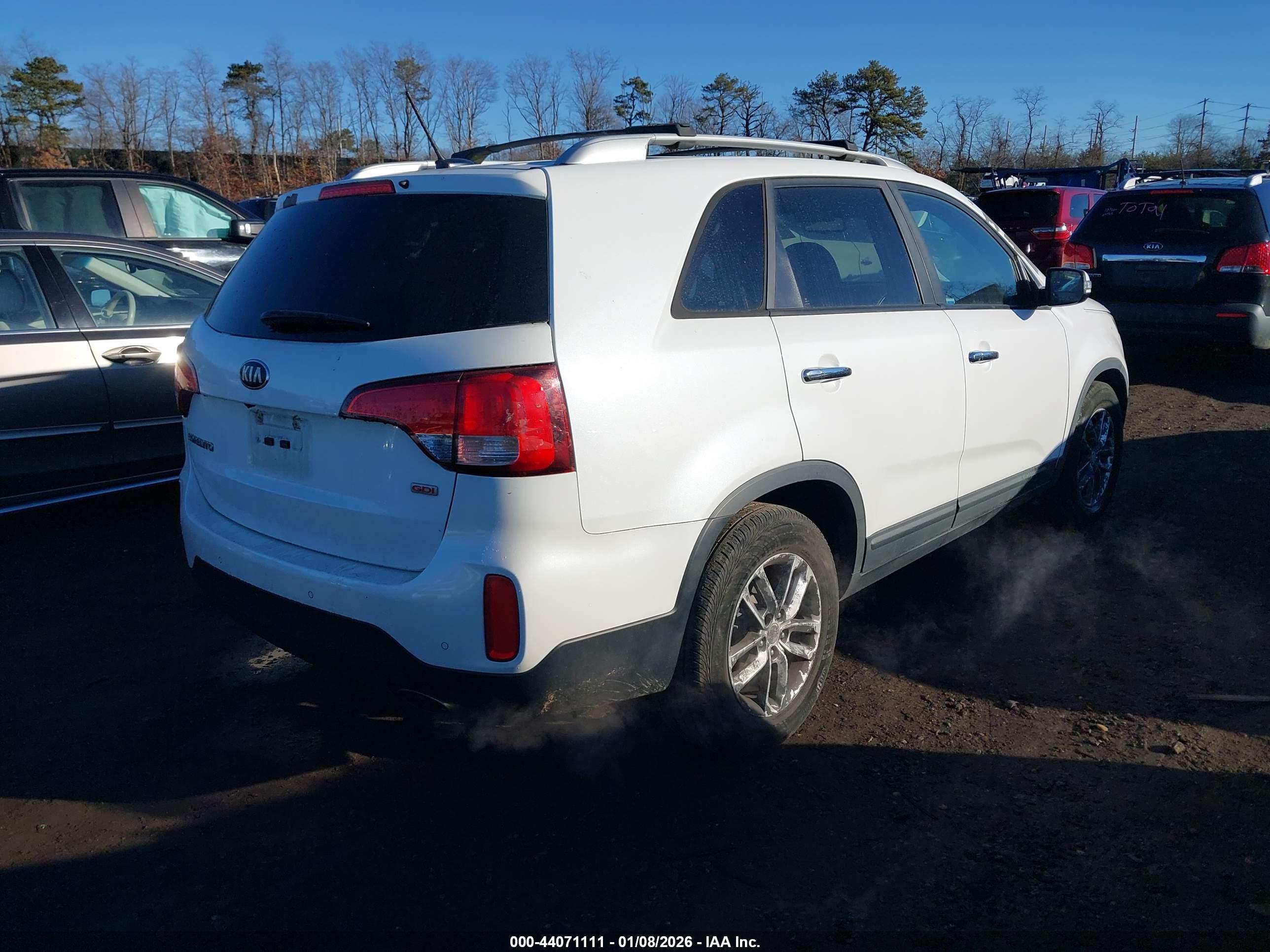 KIA SORENTO image 4