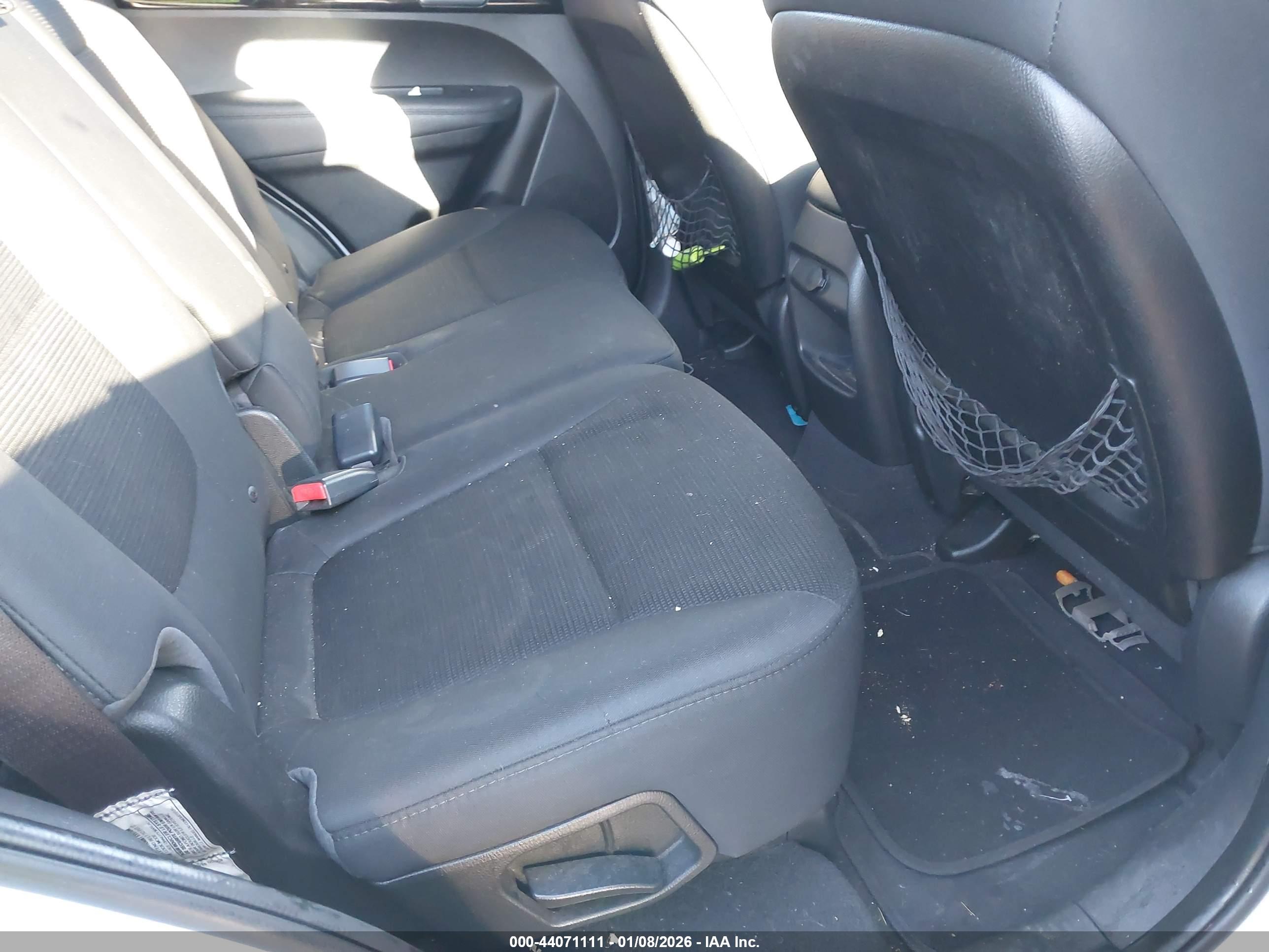 KIA SORENTO image 8
