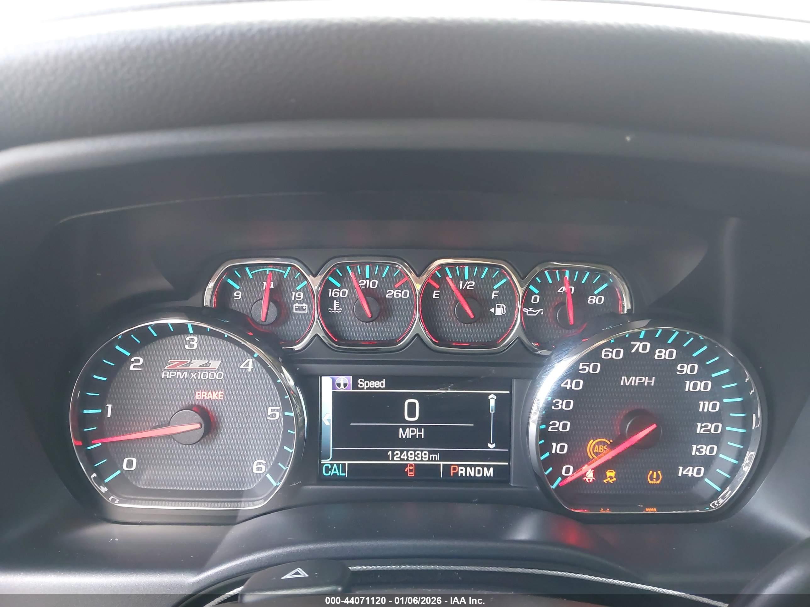CHEVROLET SILVERADO image 7