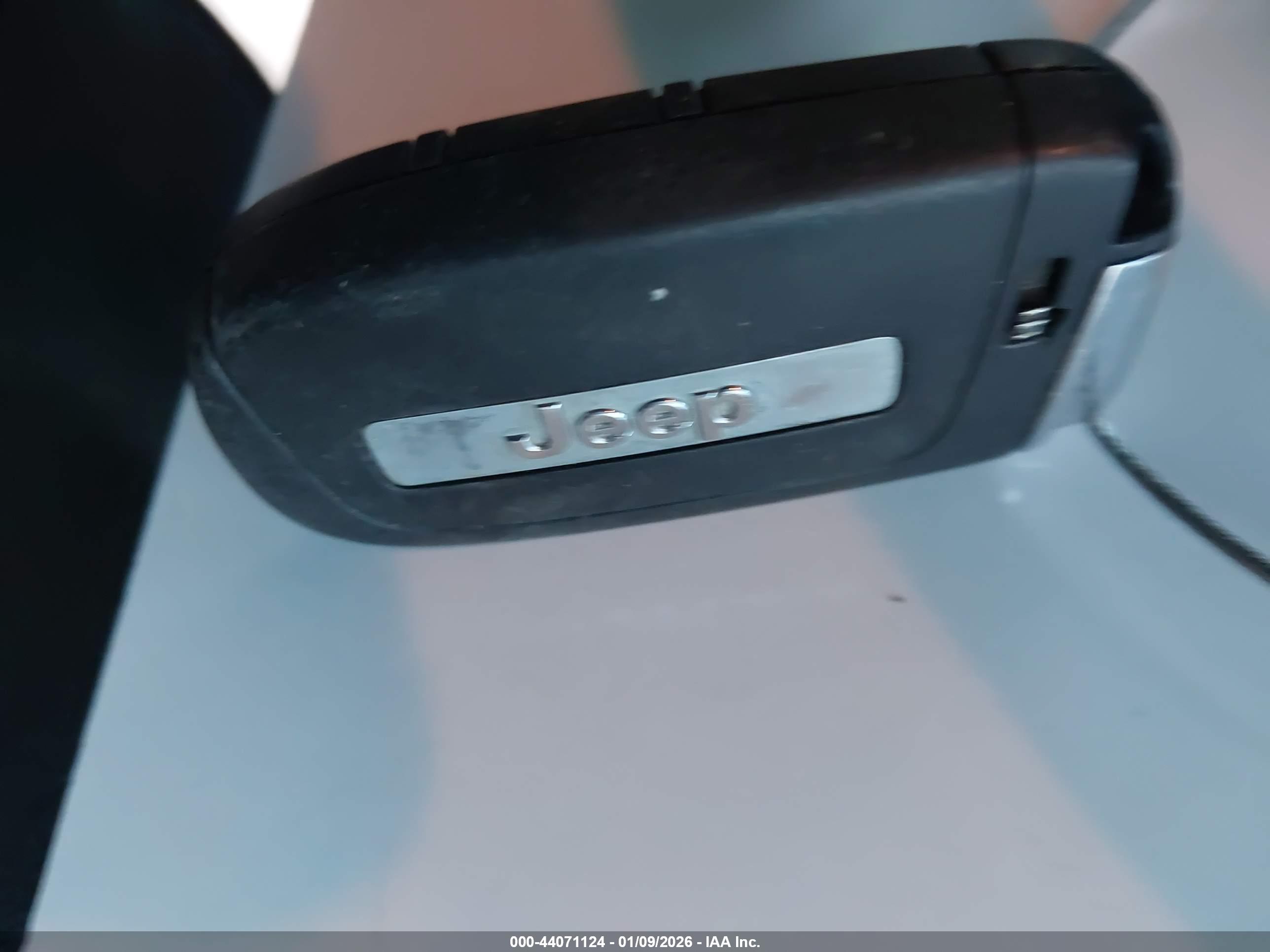 JEEP COMPASS image 11