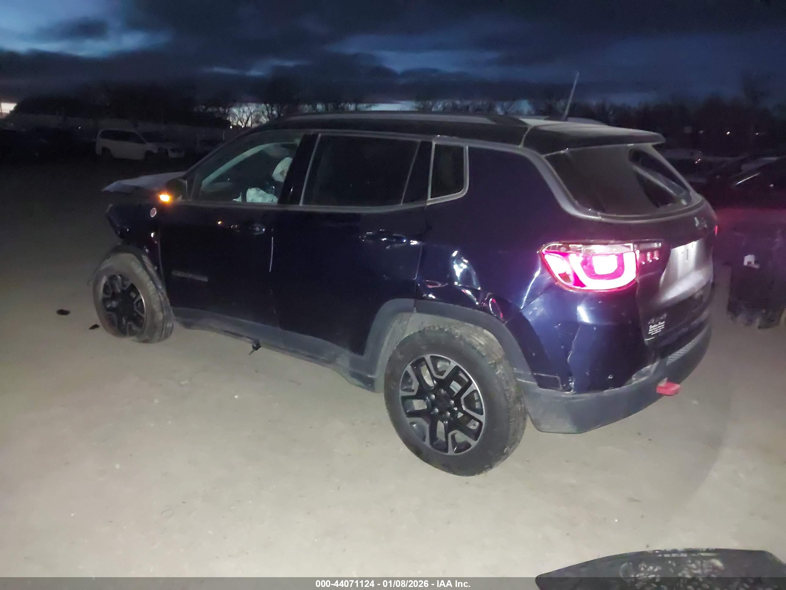 JEEP COMPASS image 3