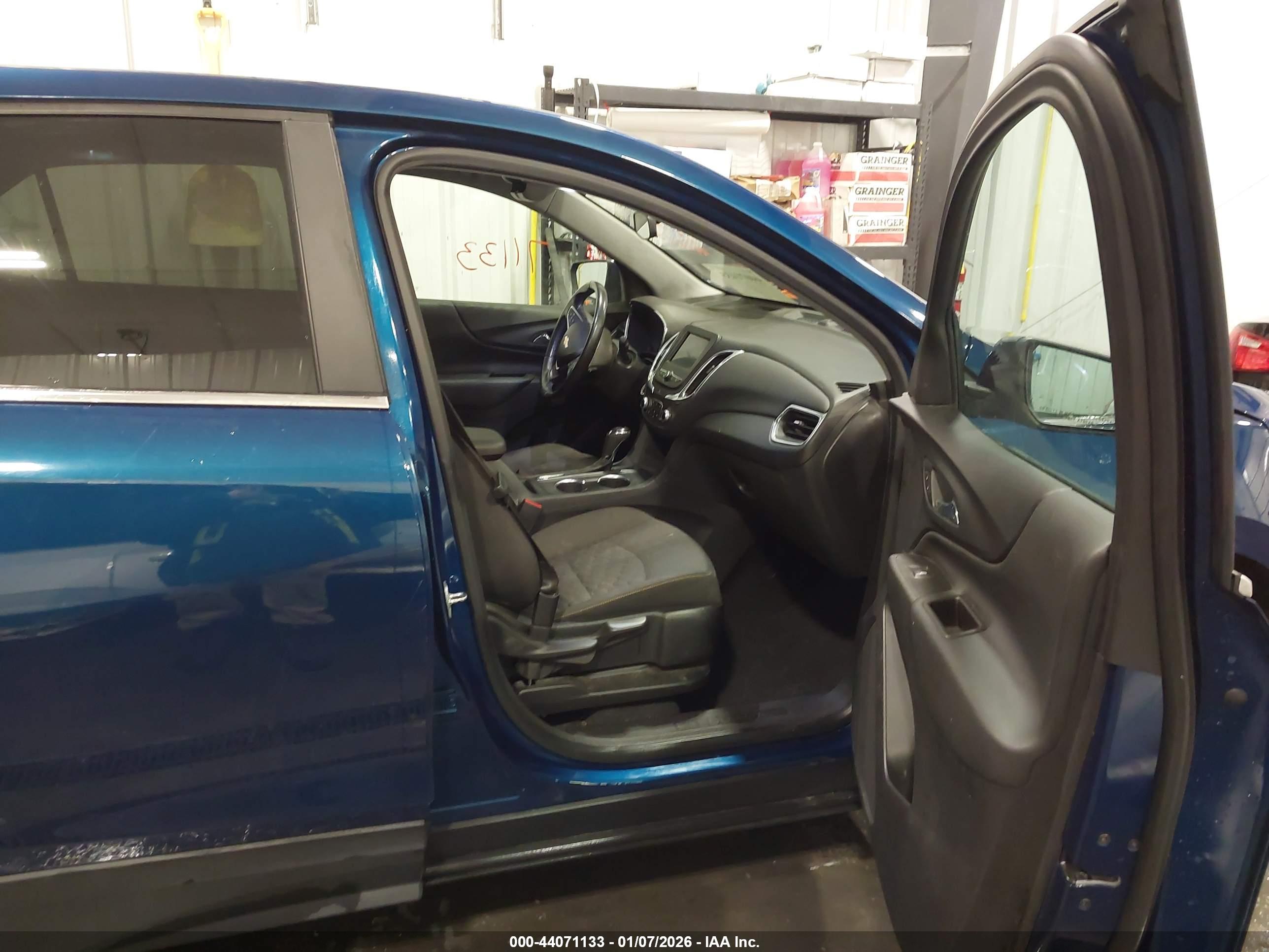 CHEVROLET EQUINOX image 5