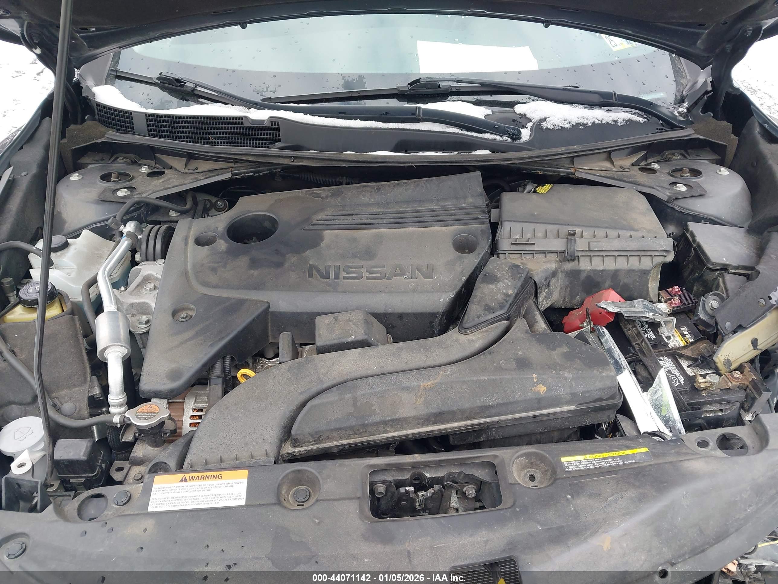 NISSAN ALTIMA image 10