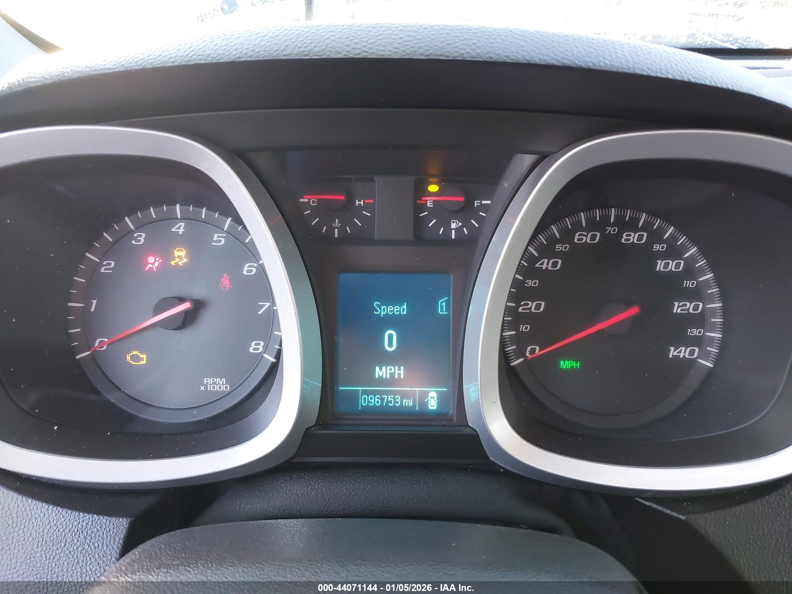 CHEVROLET EQUINOX image 7