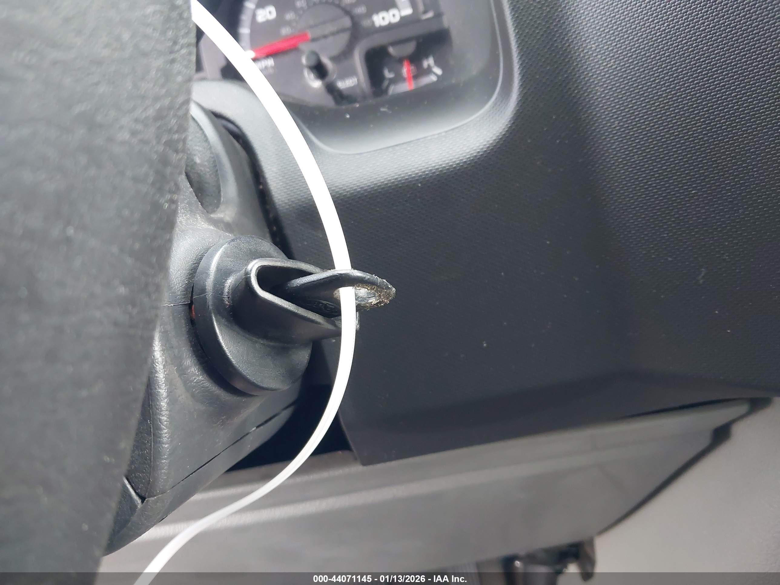 FORD E-350 image 11