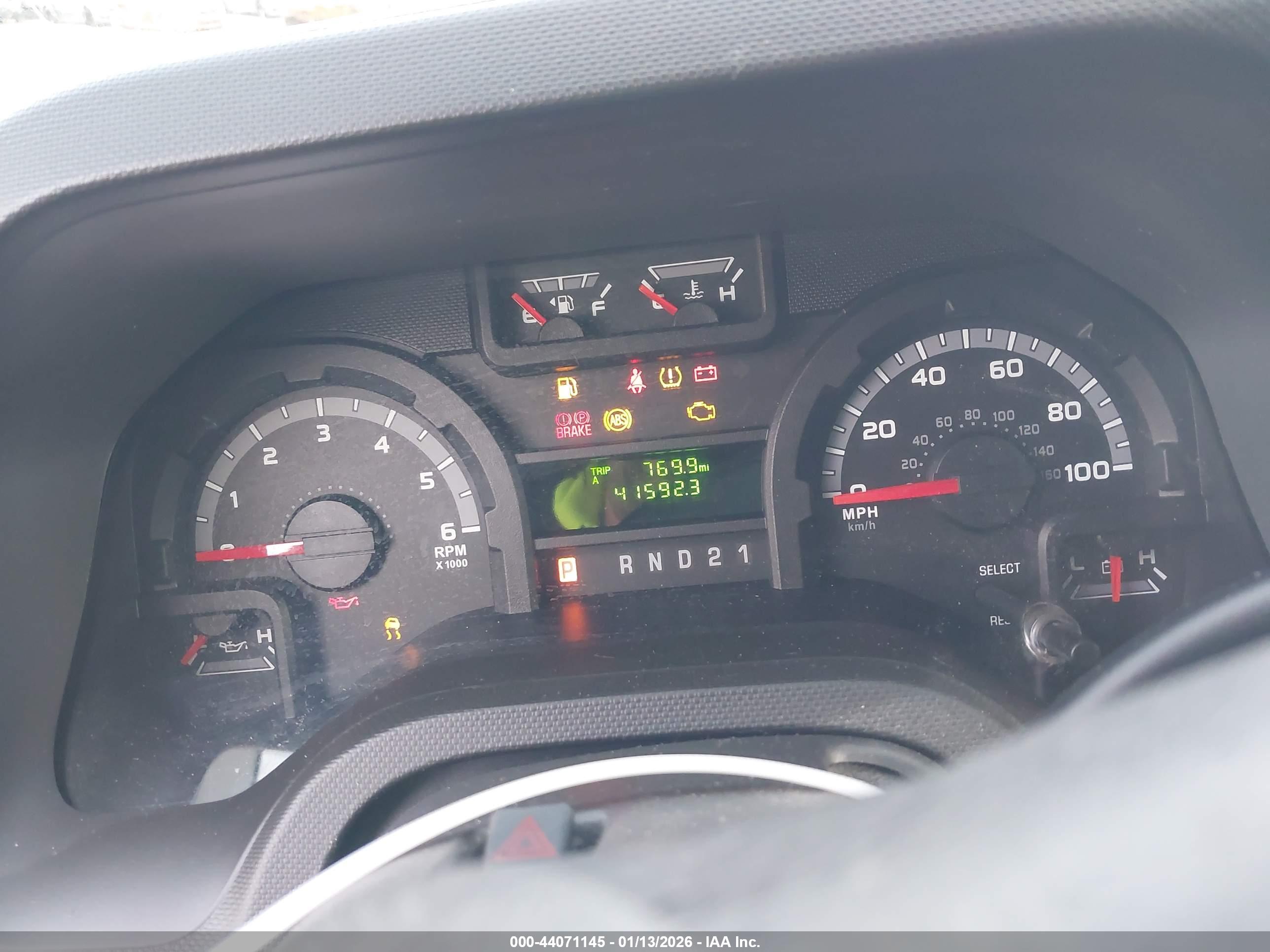 FORD E-350 image 7