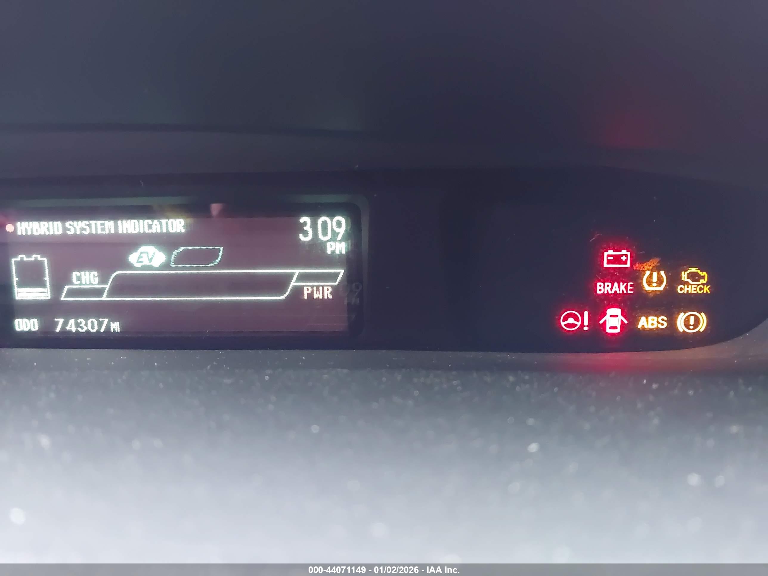 TOYOTA PRIUS image 7