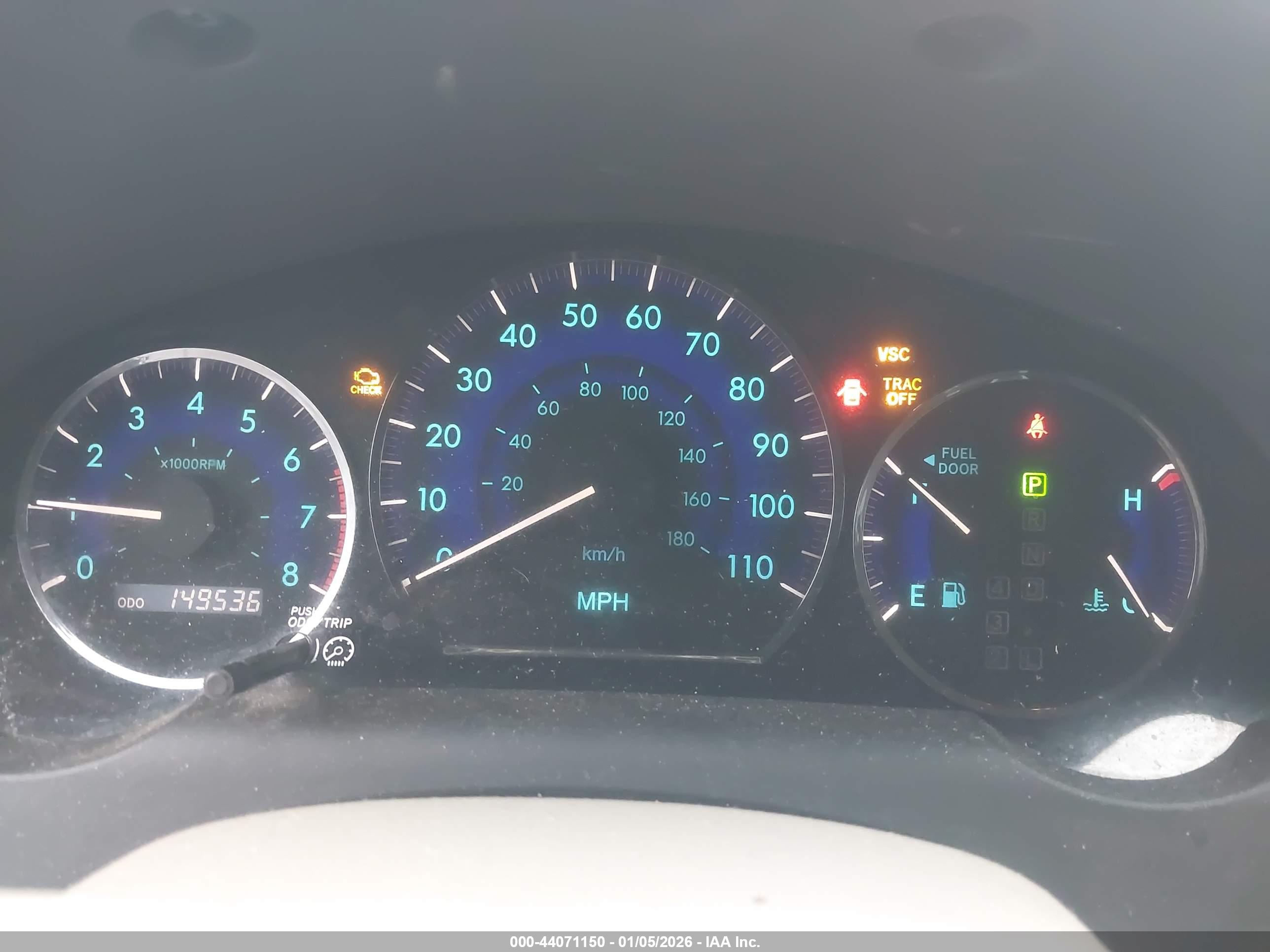 TOYOTA SIENNA image 7