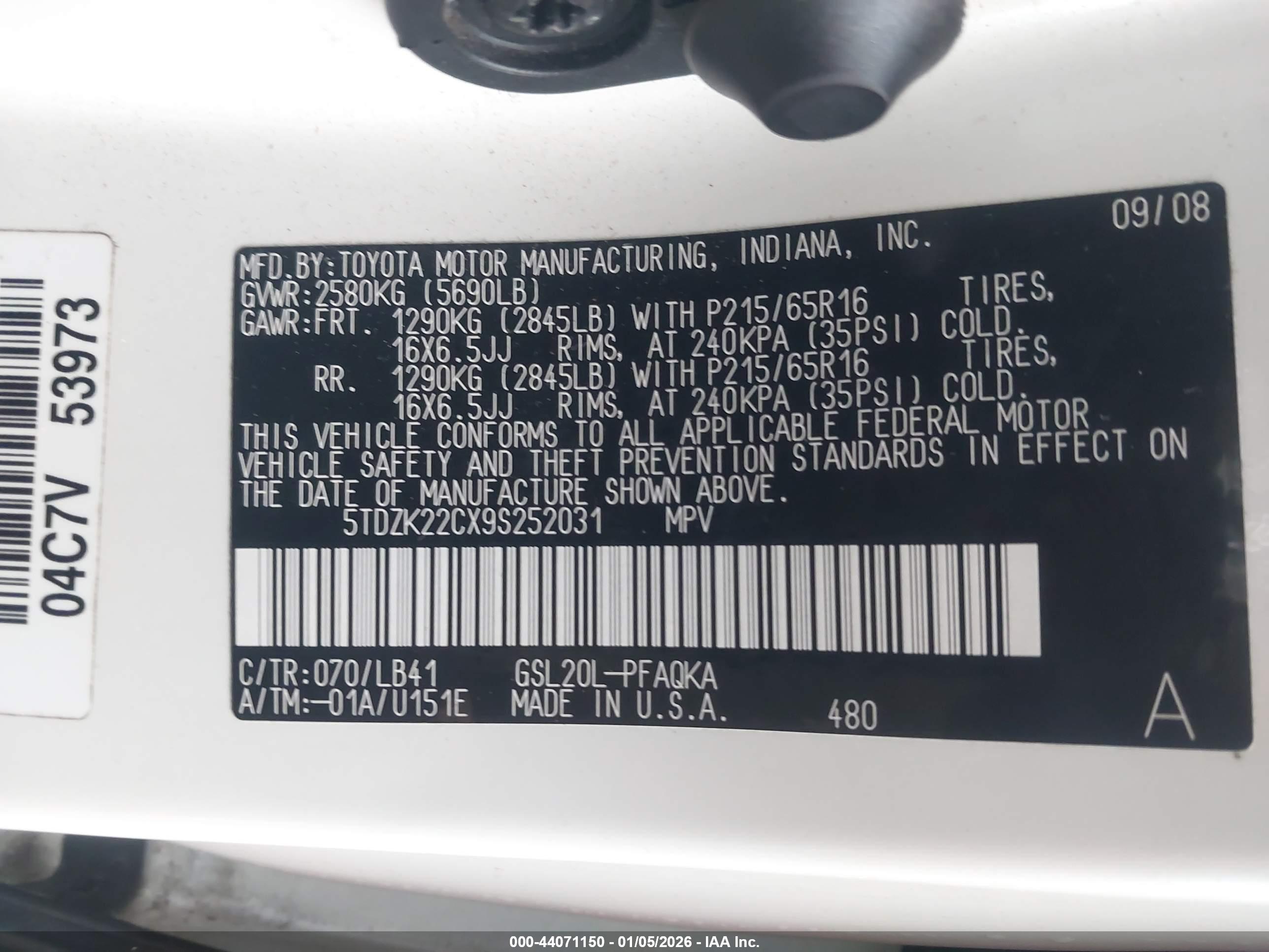 TOYOTA SIENNA image 9