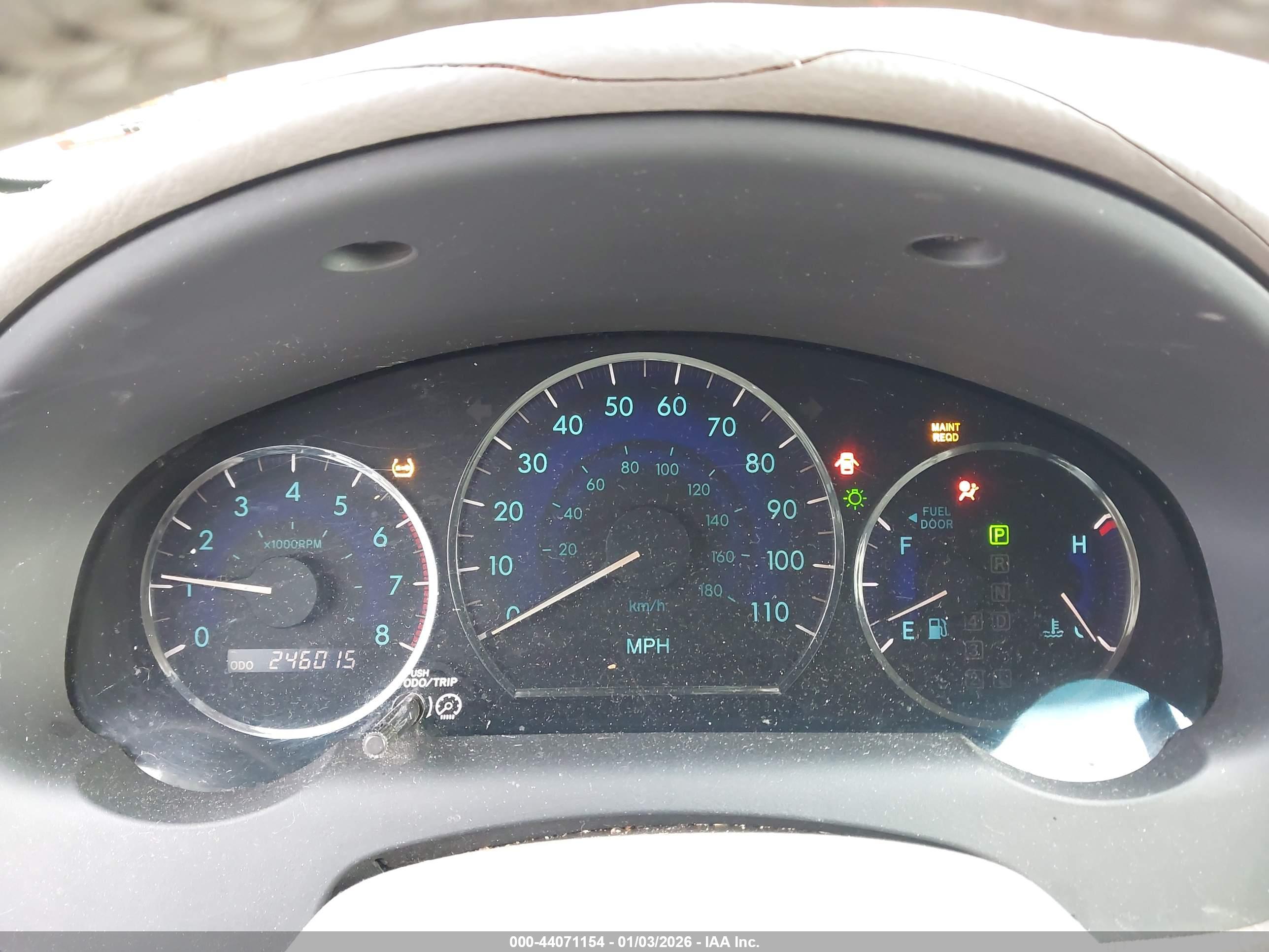 TOYOTA SIENNA image 7