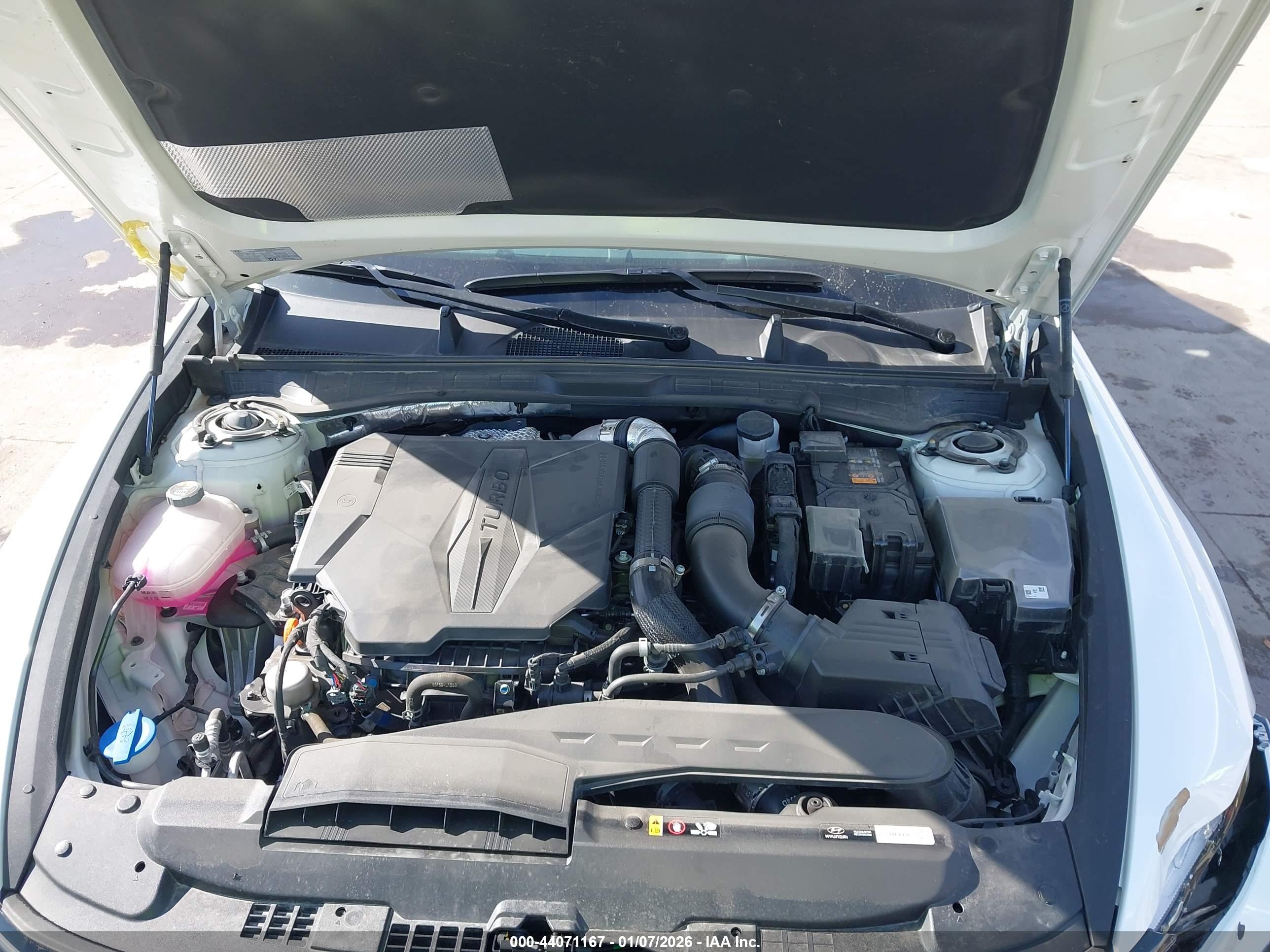 HYUNDAI SONATA image 10