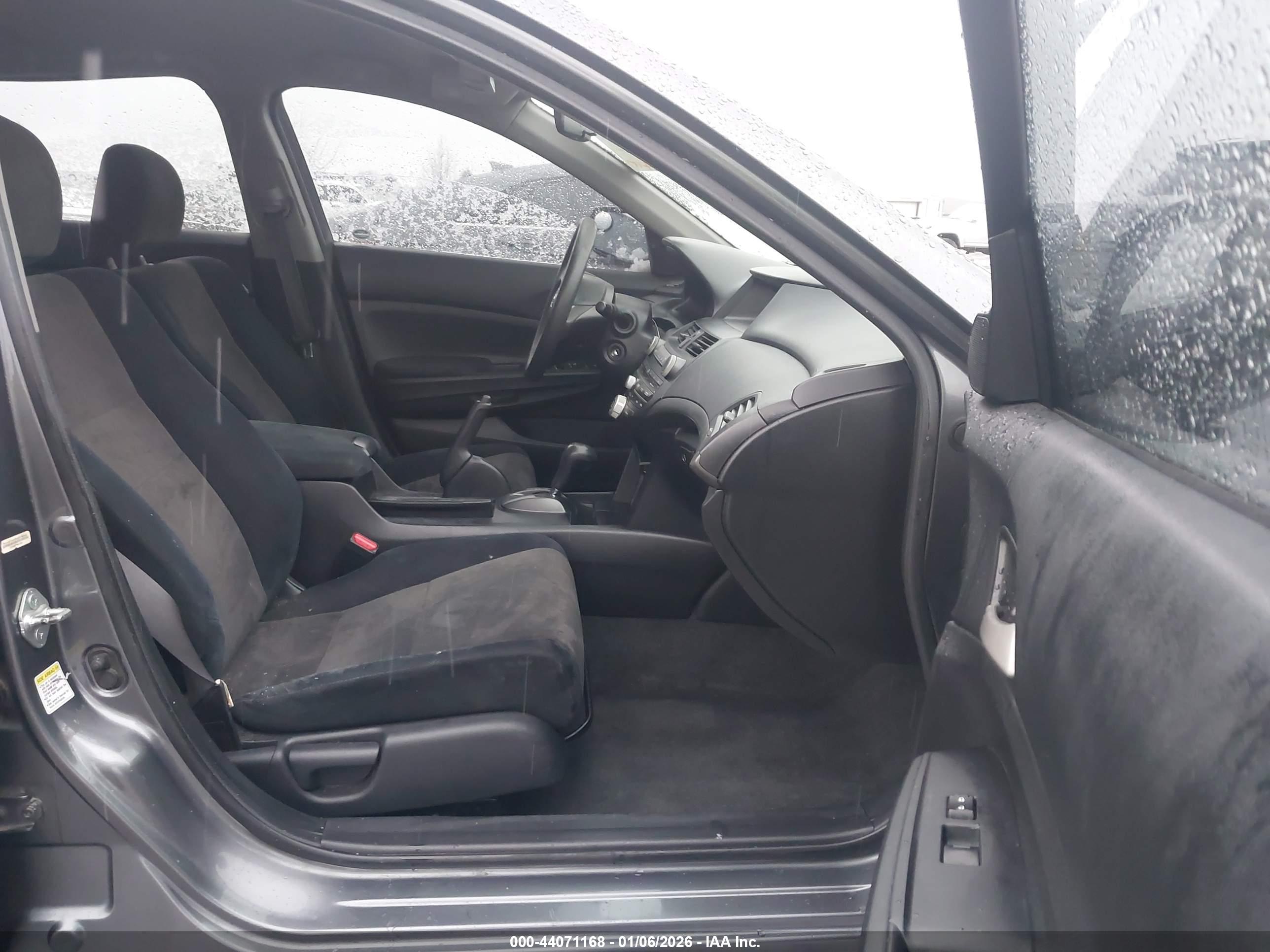 HONDA ACCORD image 5