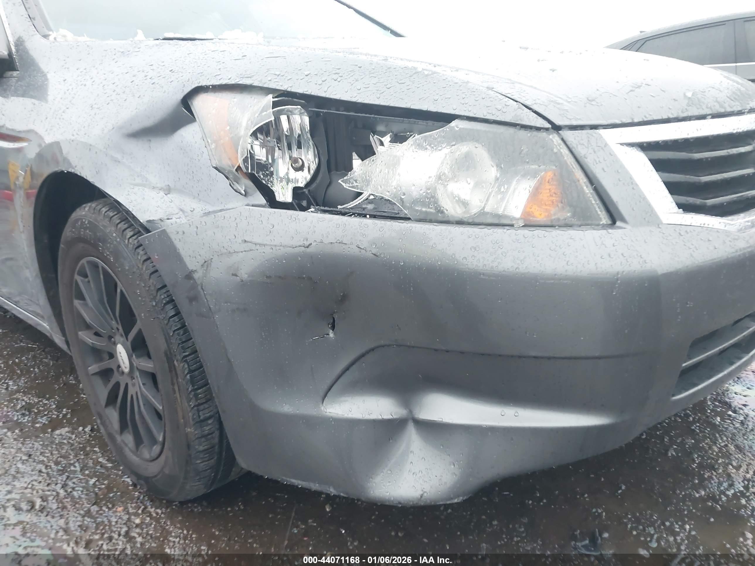 HONDA ACCORD image 6