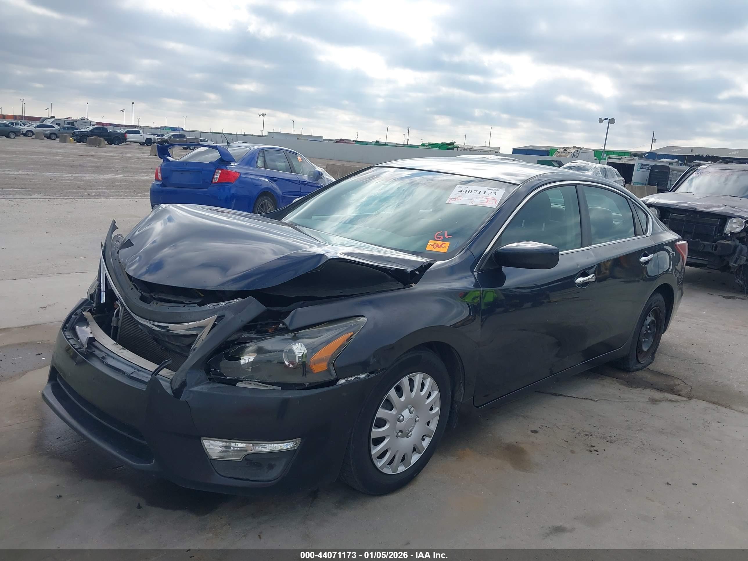 NISSAN ALTIMA image 2