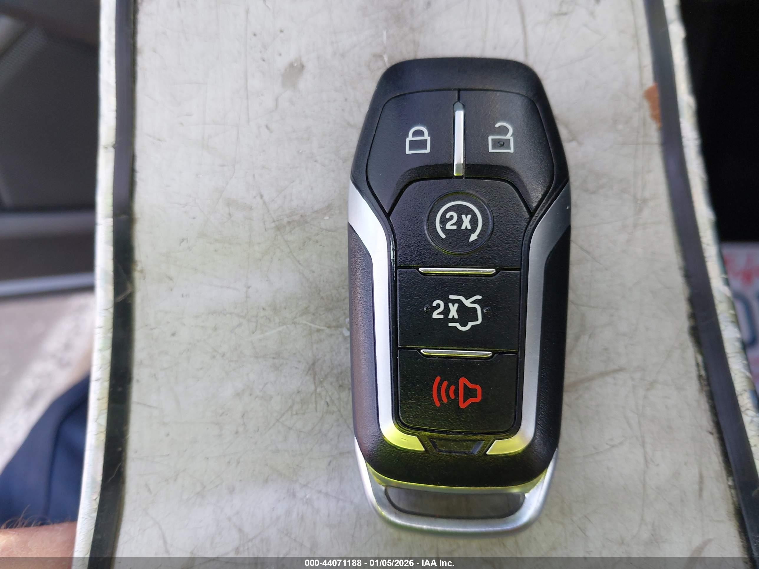 FORD EDGE image 11