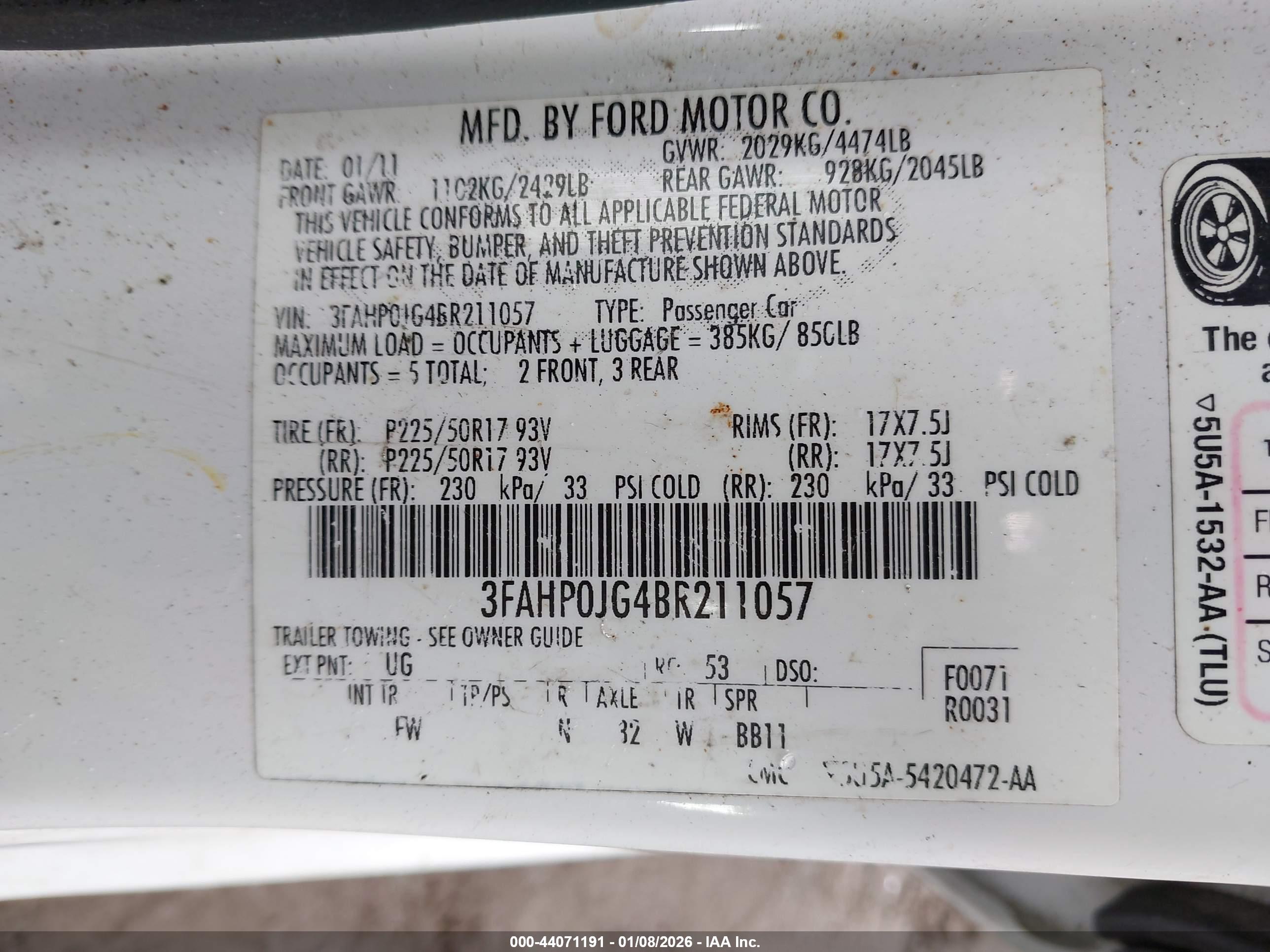 FORD FUSION image 9