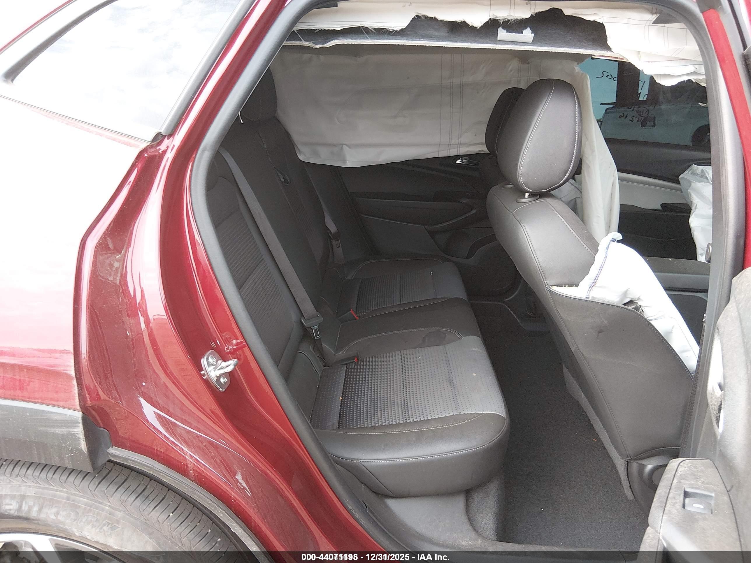 CHEVROLET TRAX image 8