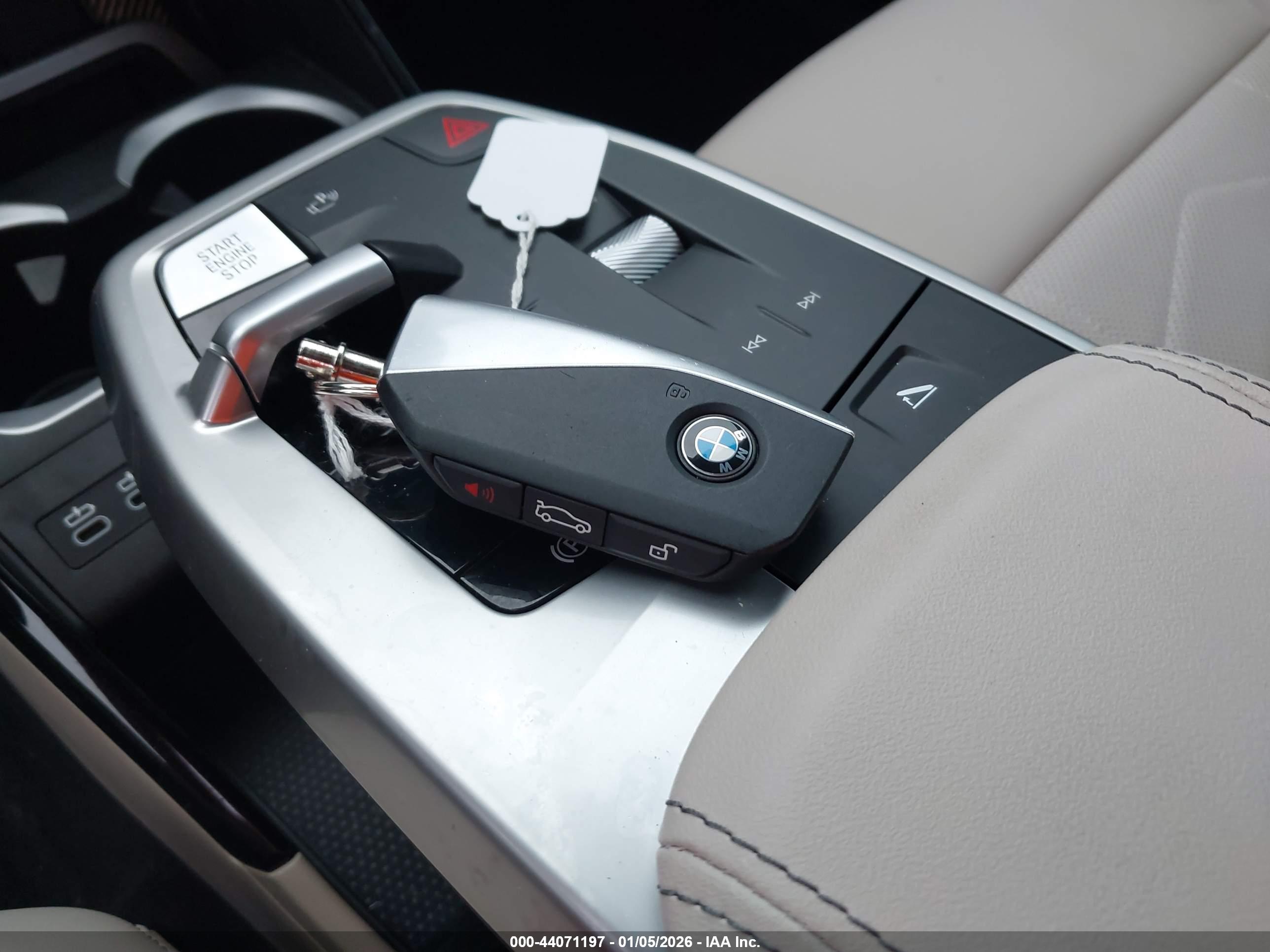 BMW X1 image 11