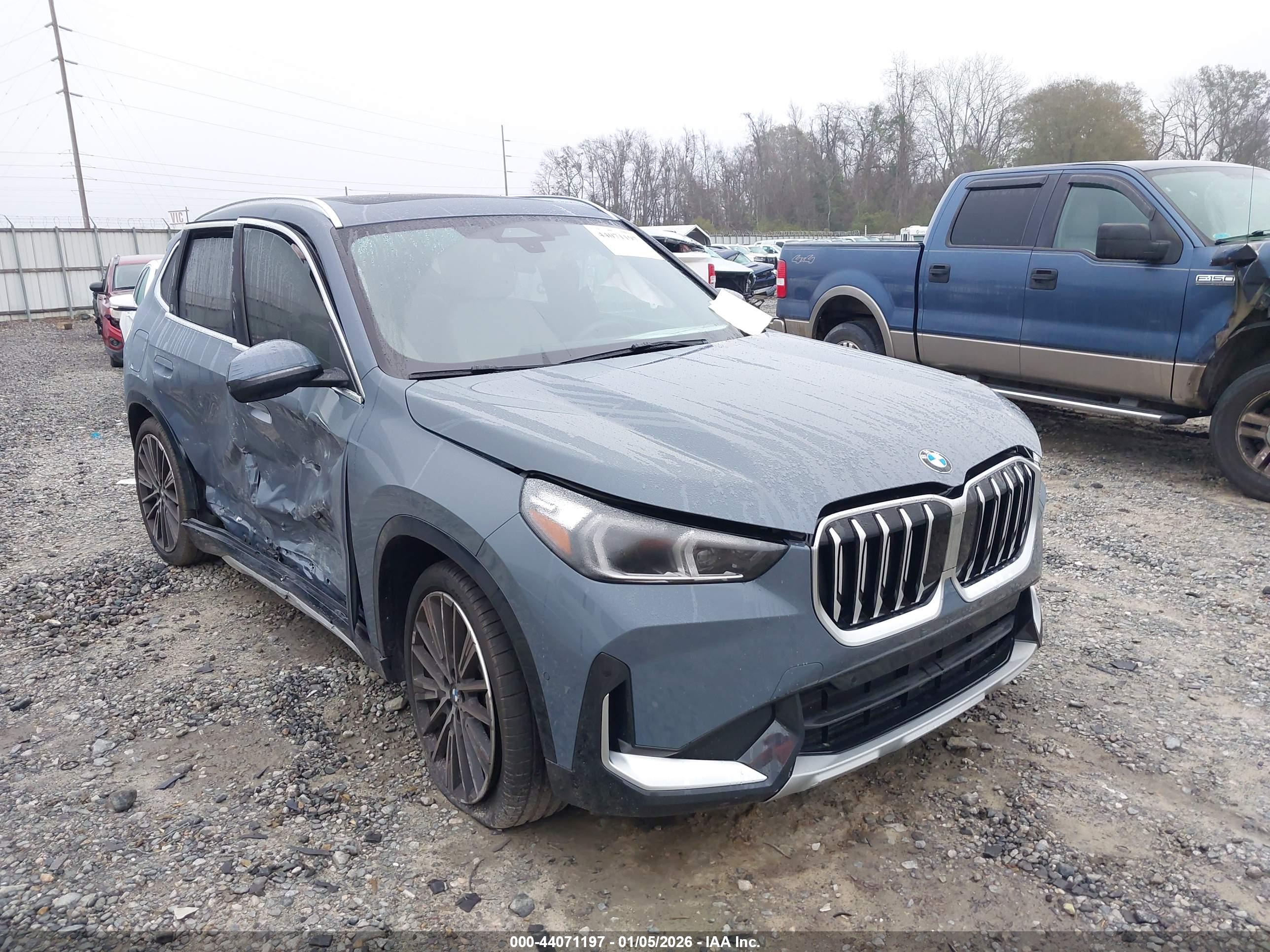 BMW X1 image 6