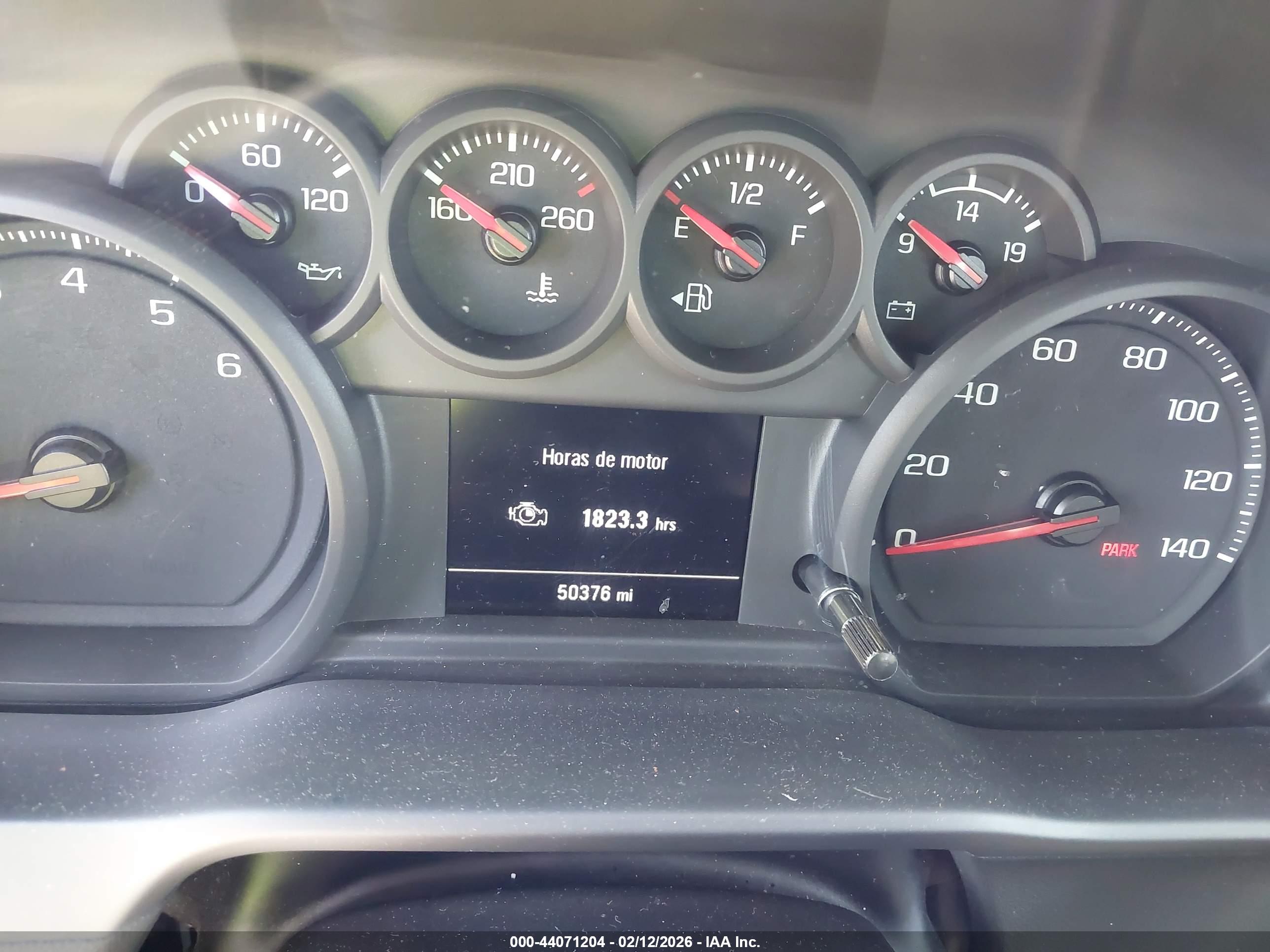 CHEVROLET SILVERADO image 7