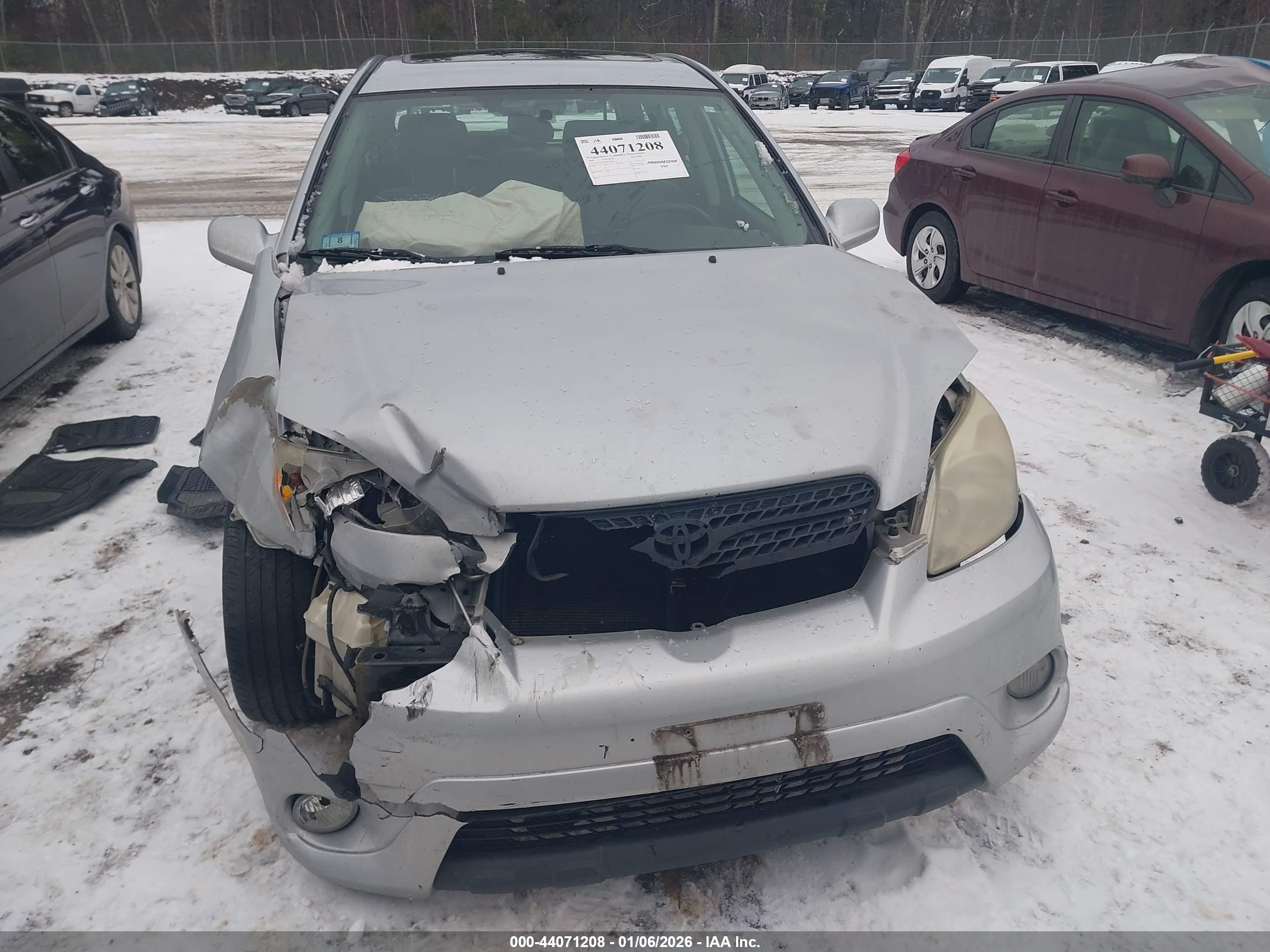TOYOTA MATRIX image 6