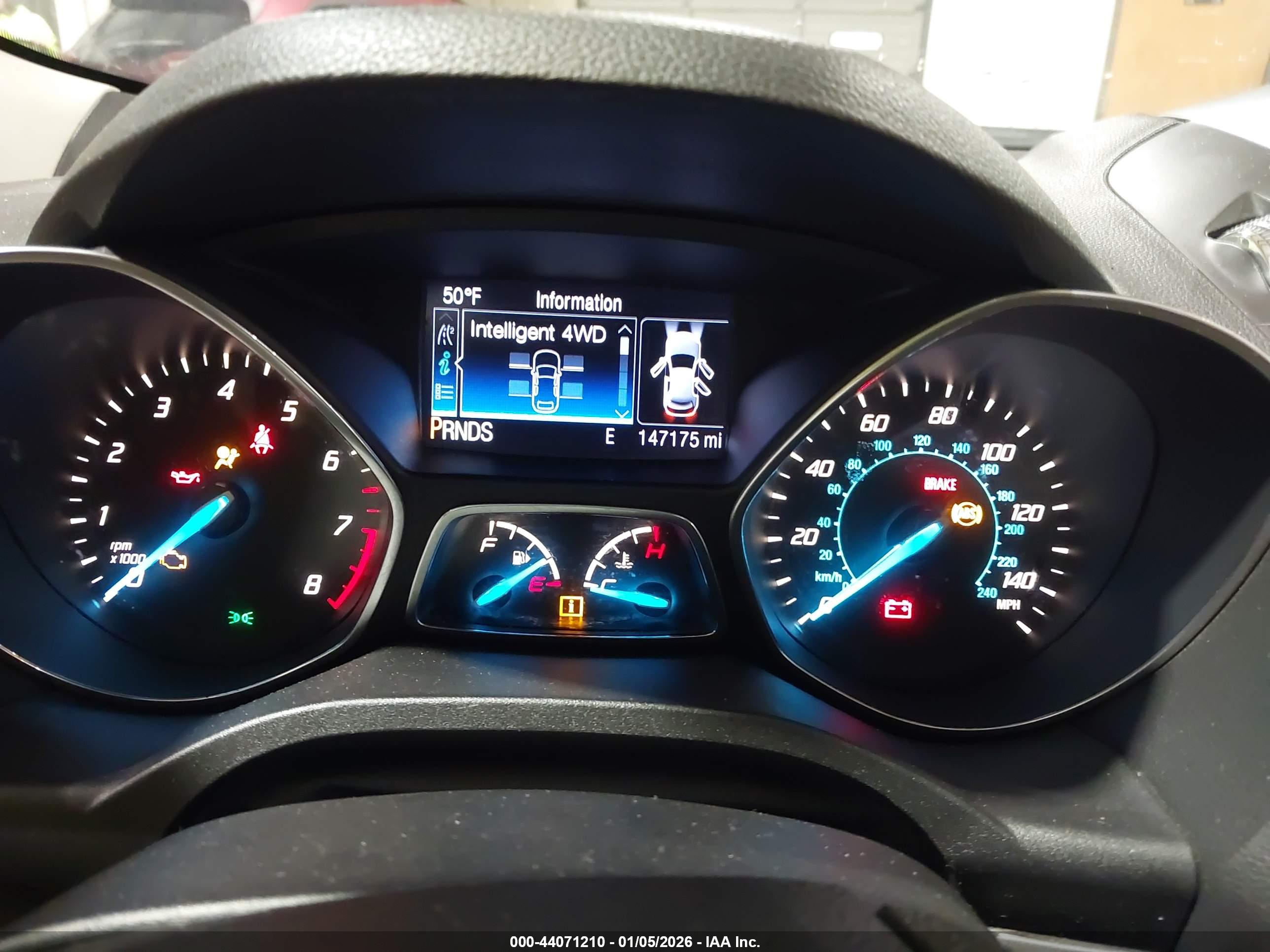 FORD ESCAPE image 7
