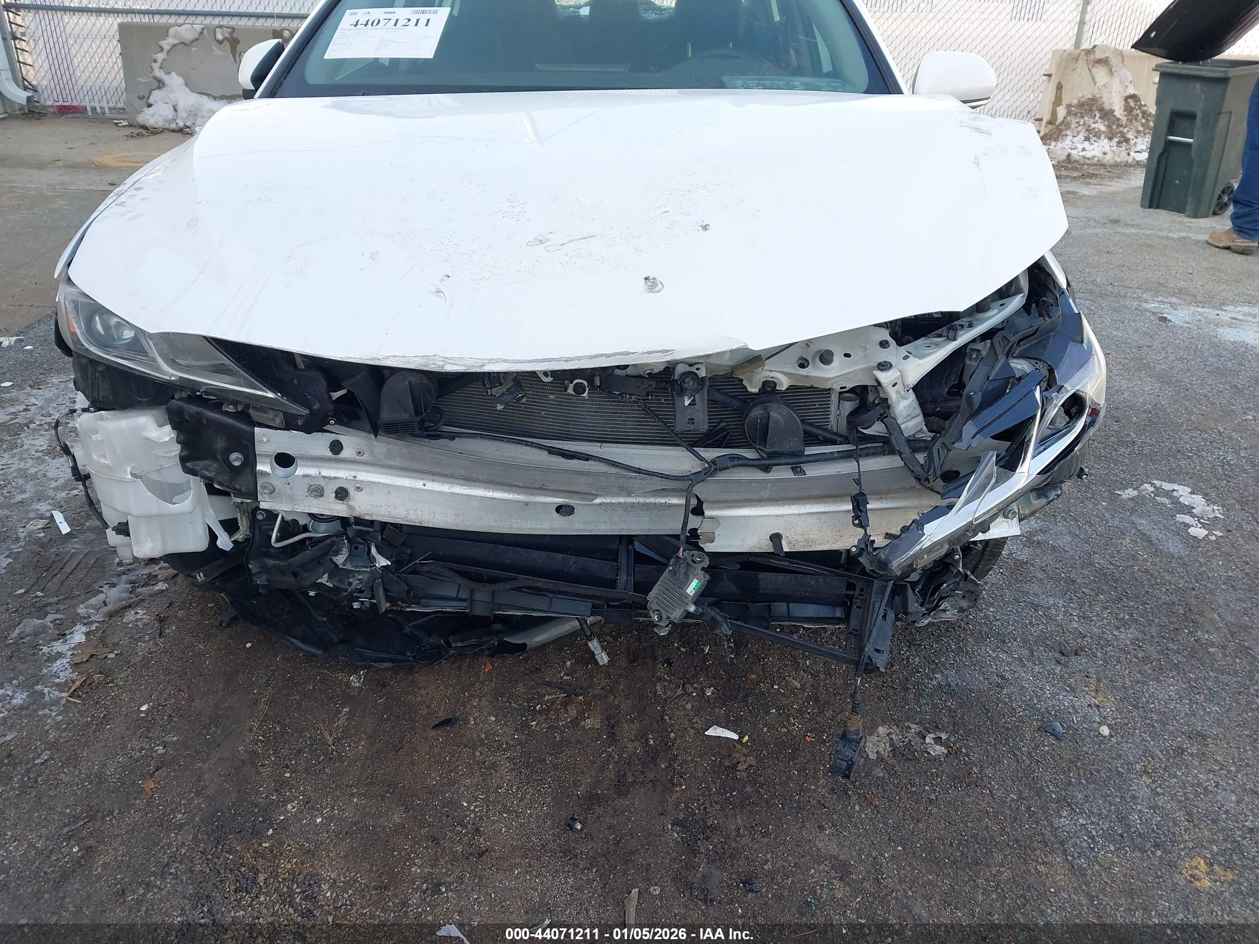 TOYOTA CAMRY image 6