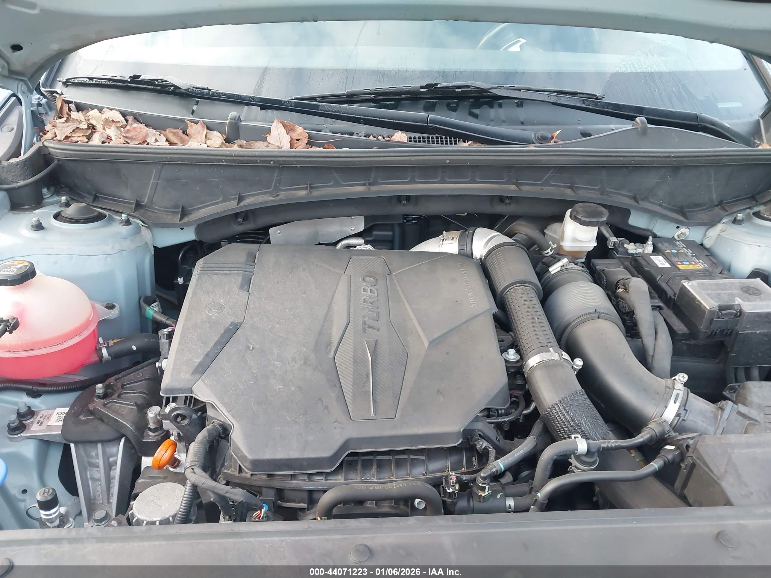 HYUNDAI SANTA image 10