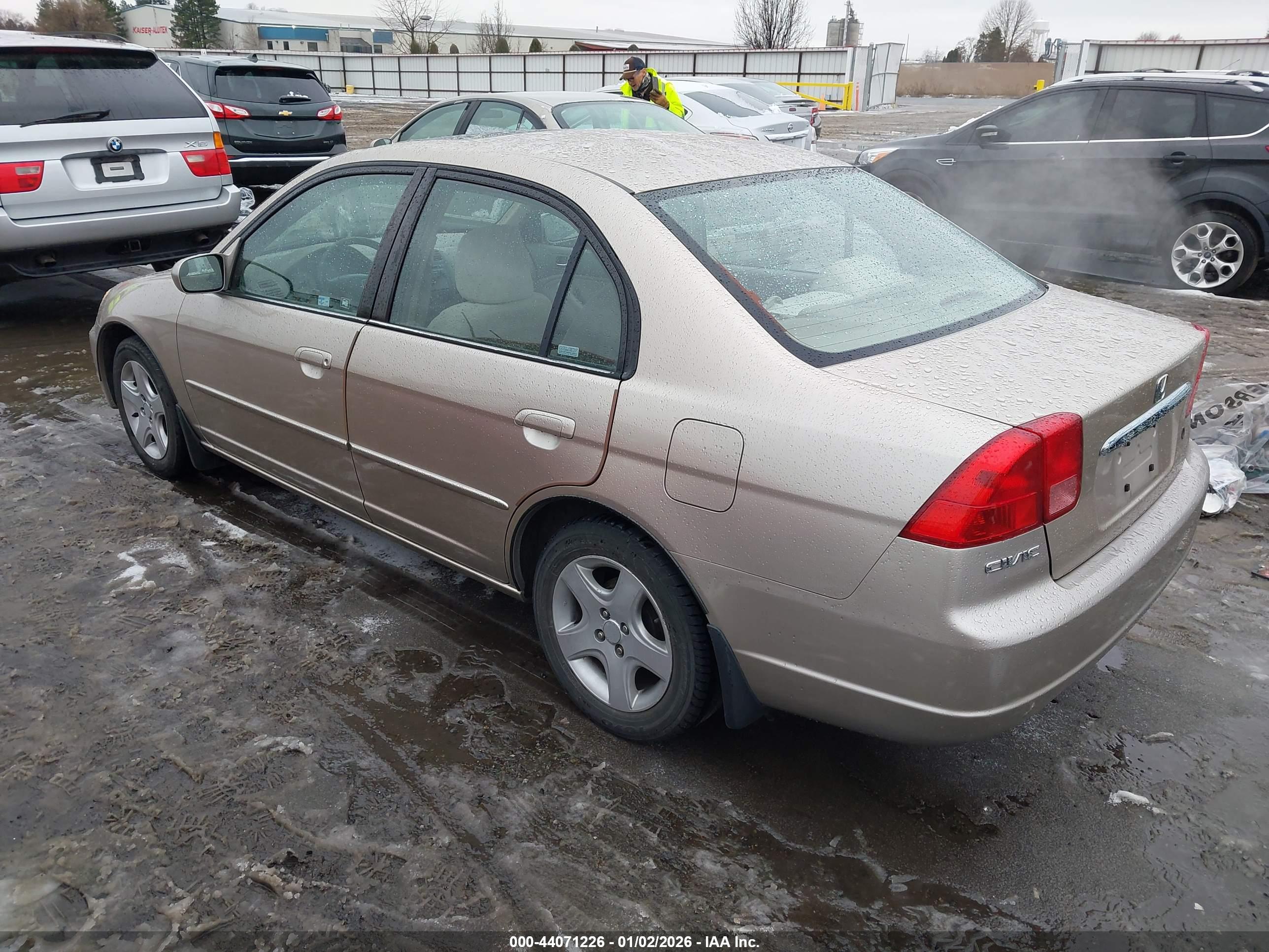 HONDA CIVIC image 3