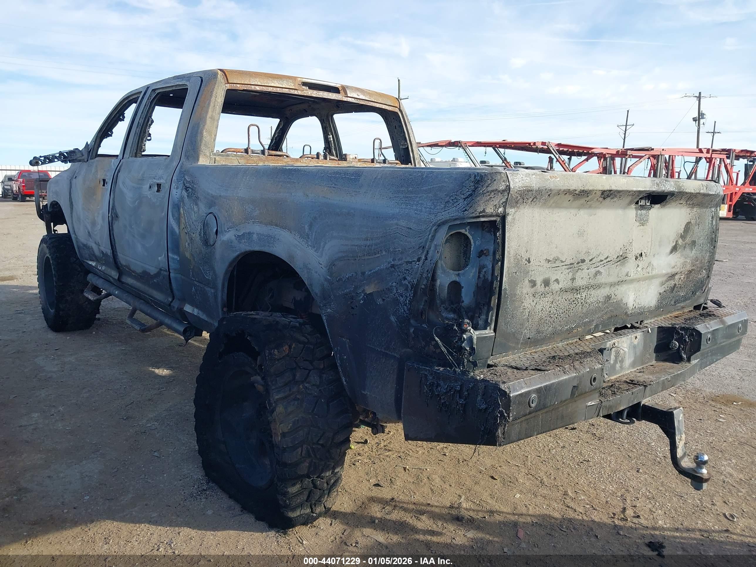 RAM 2500 image 3