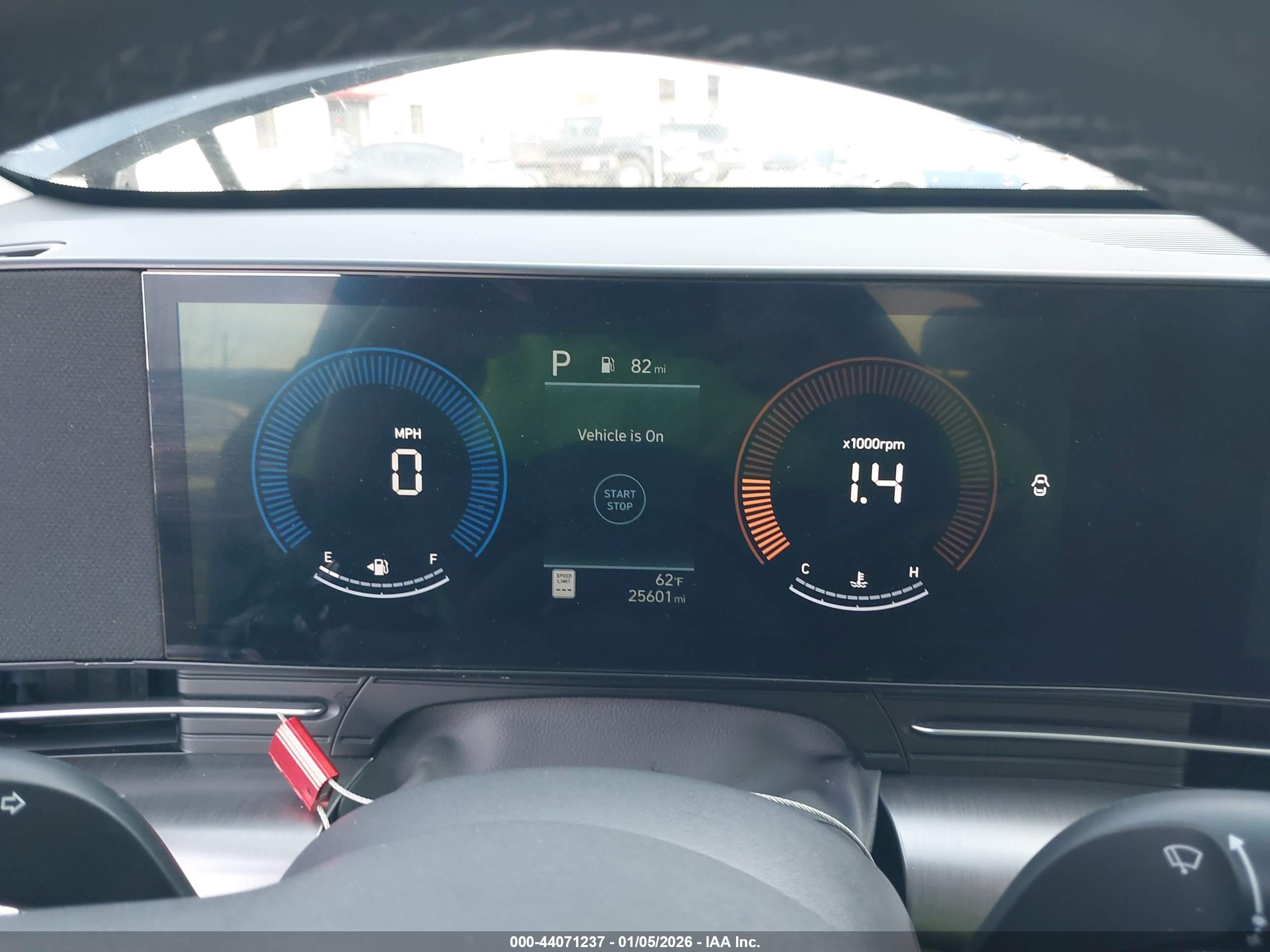 HYUNDAI KONA image 7