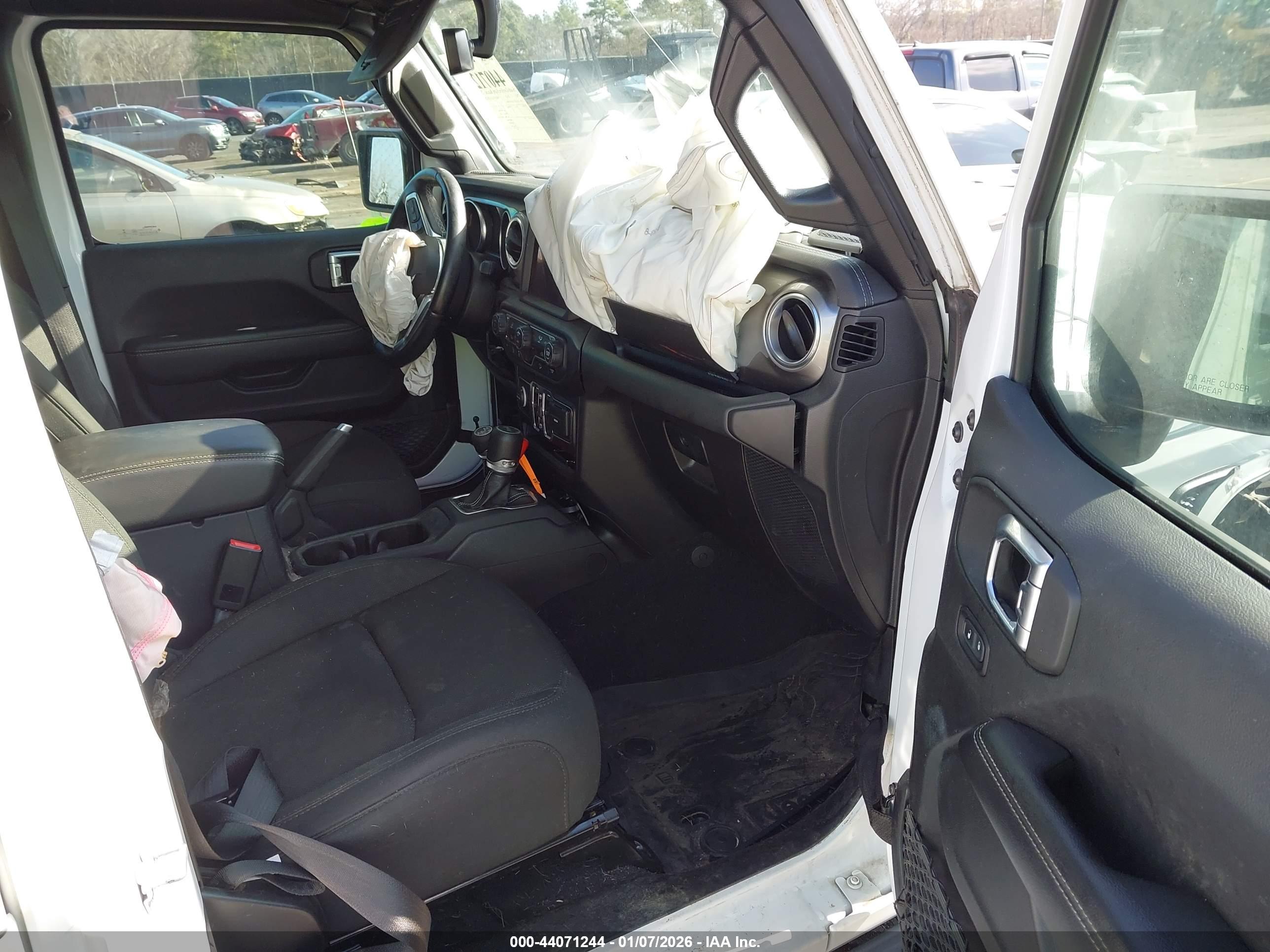 JEEP WRANGLER image 5