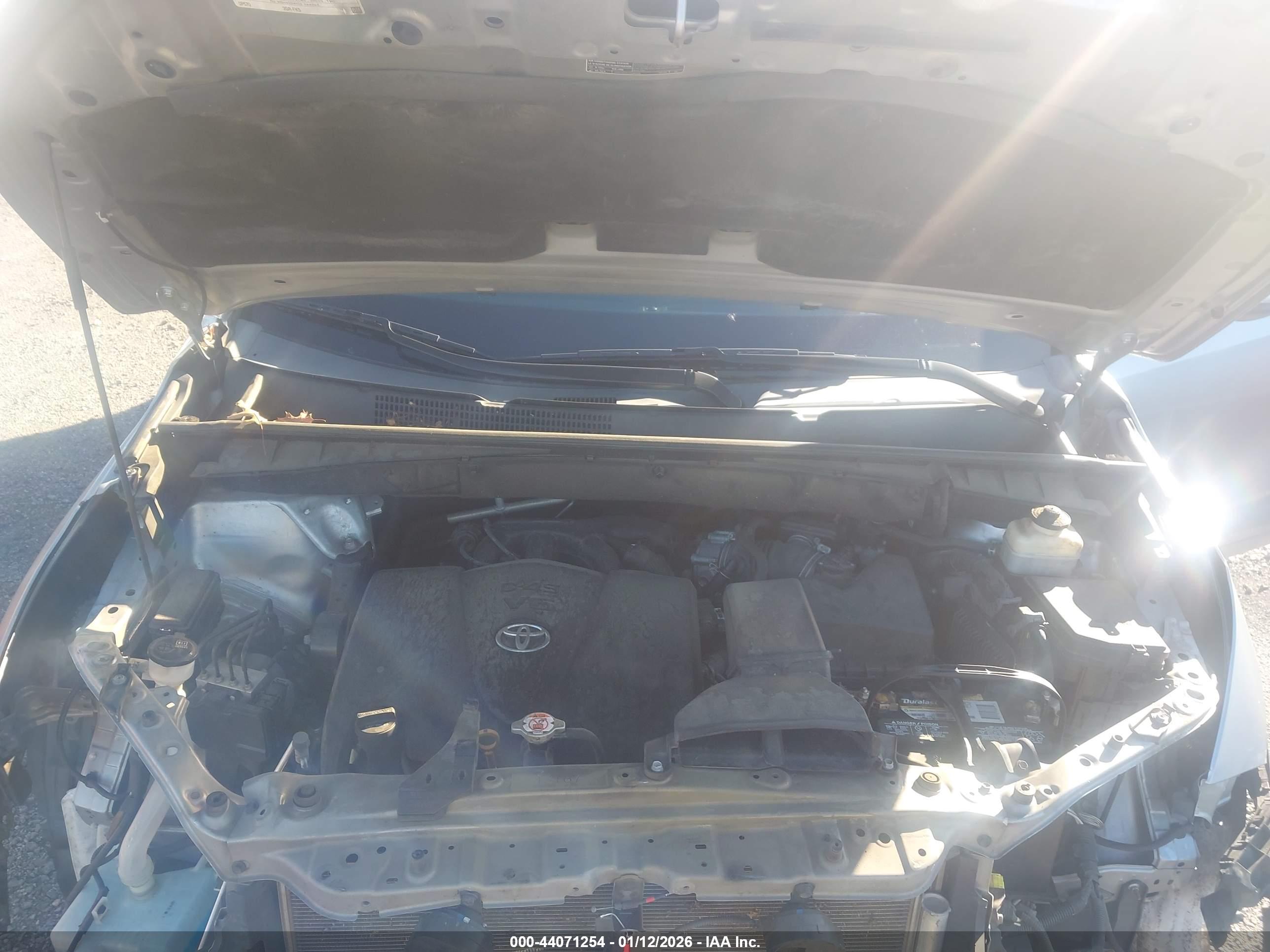 TOYOTA HIGHLANDER image 10