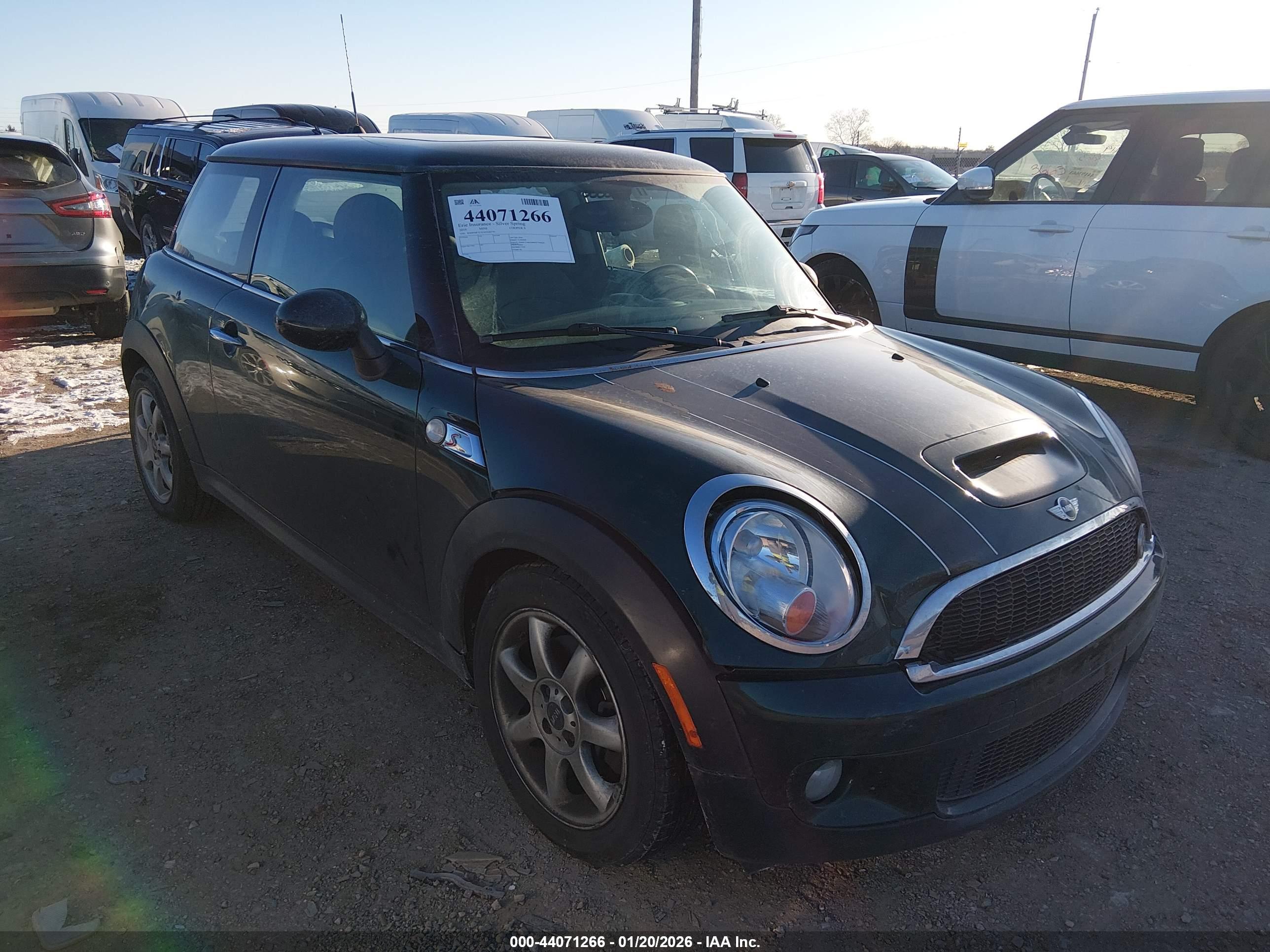 MINI COOPER image 6