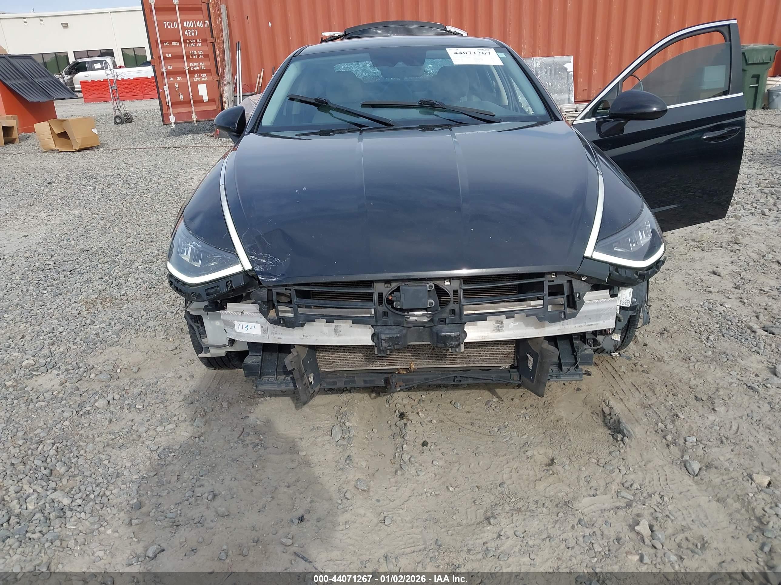 HYUNDAI SONATA image 6