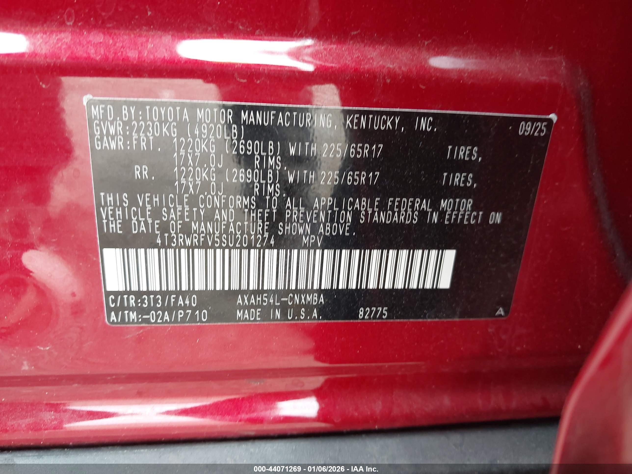 TOYOTA RAV4 image 9