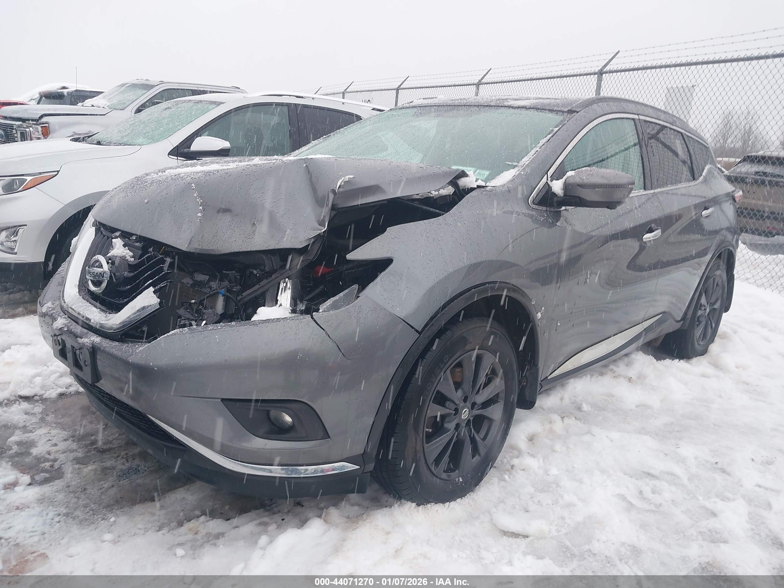 NISSAN MURANO image 2