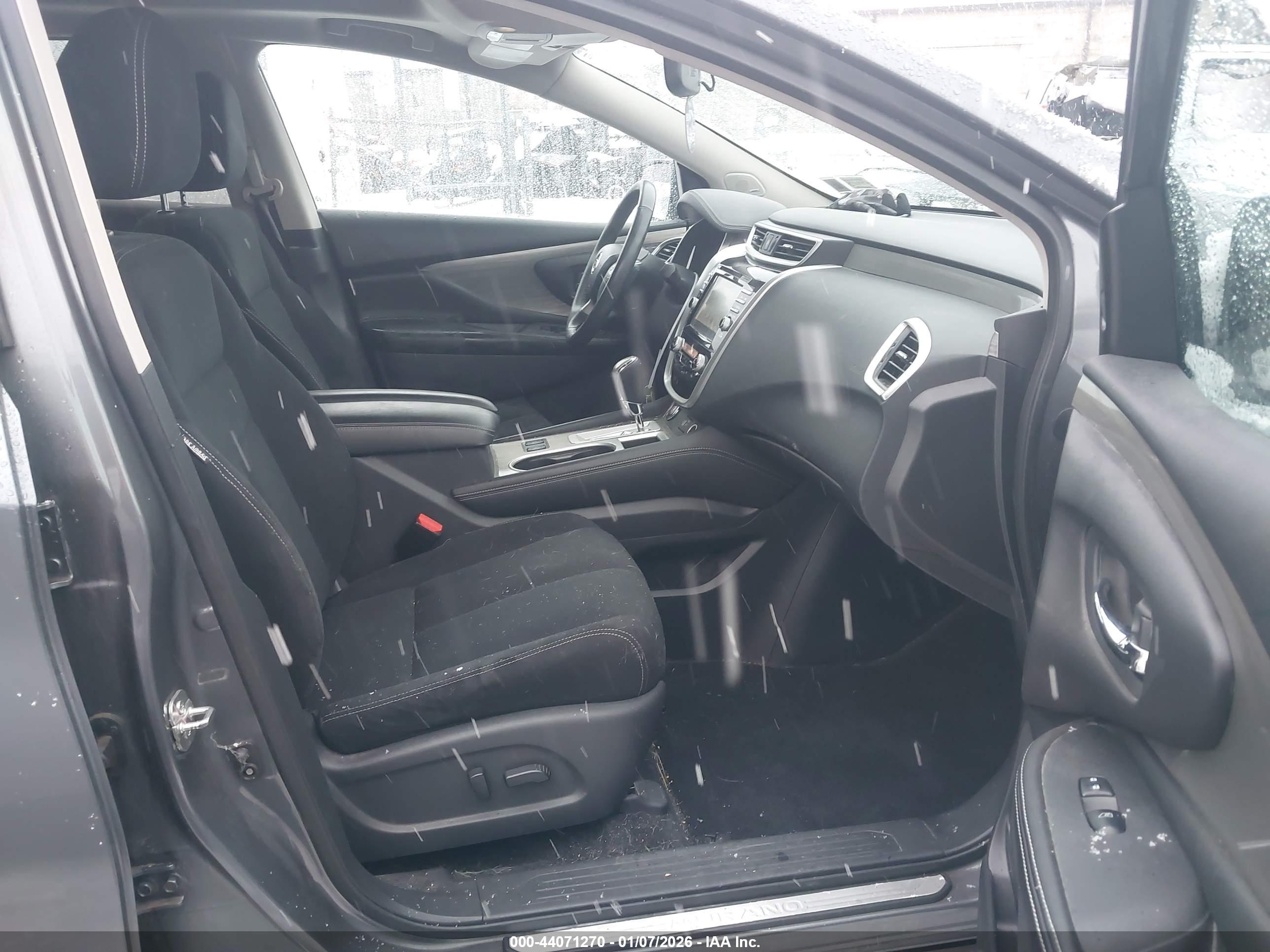 NISSAN MURANO image 5