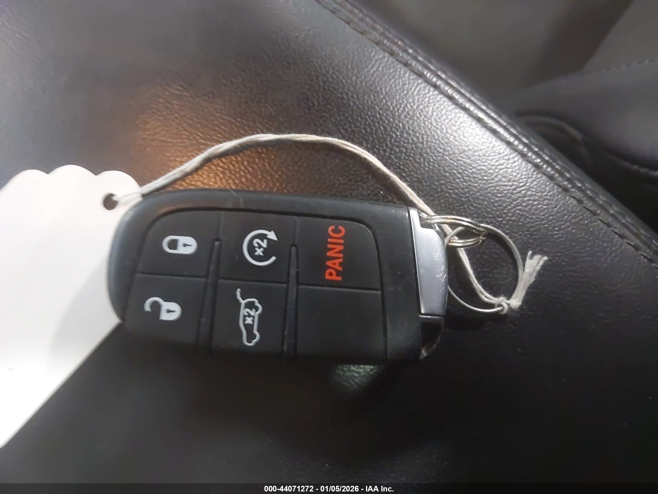 JEEP GRAND image 11
