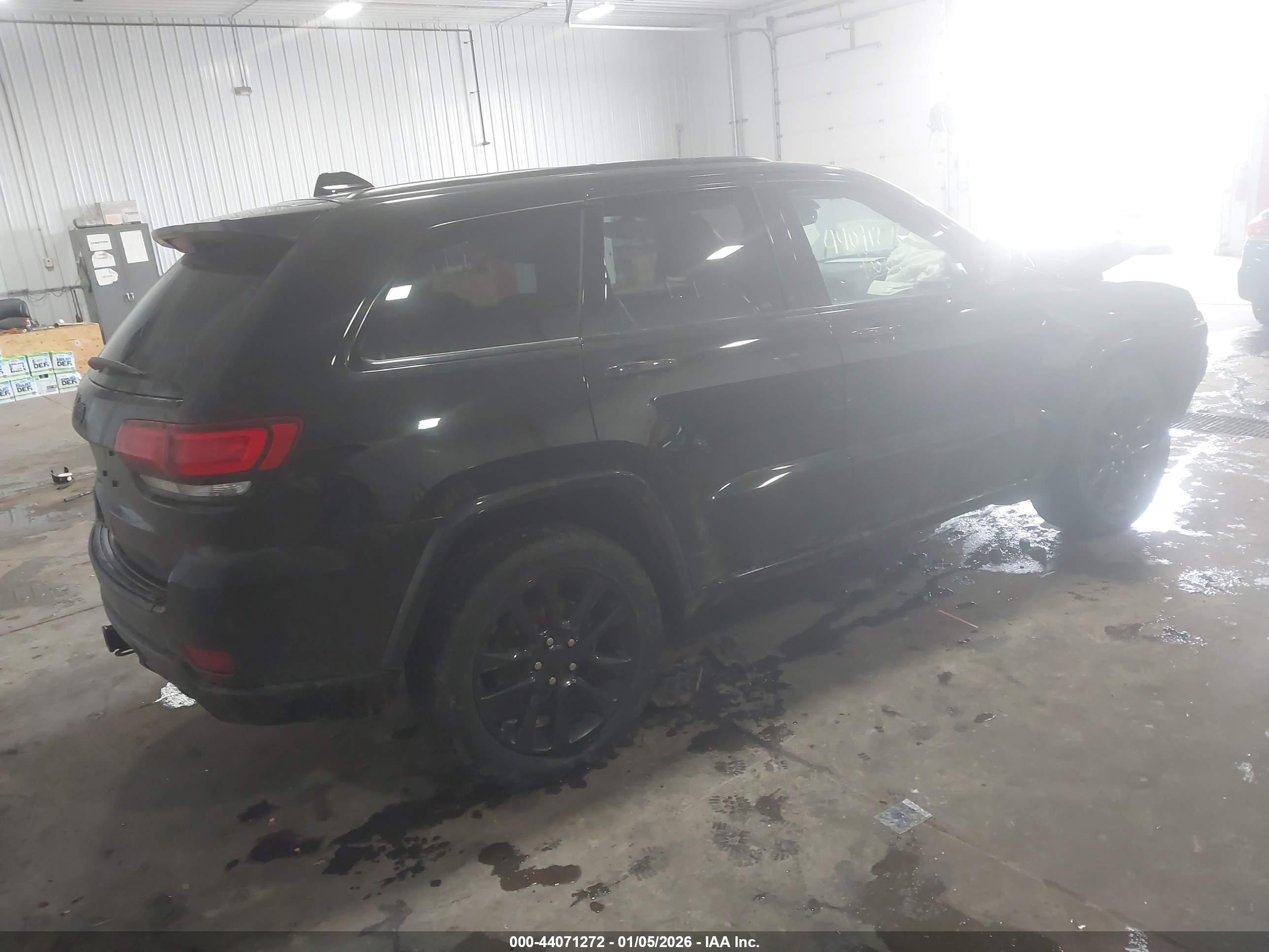 JEEP GRAND image 4