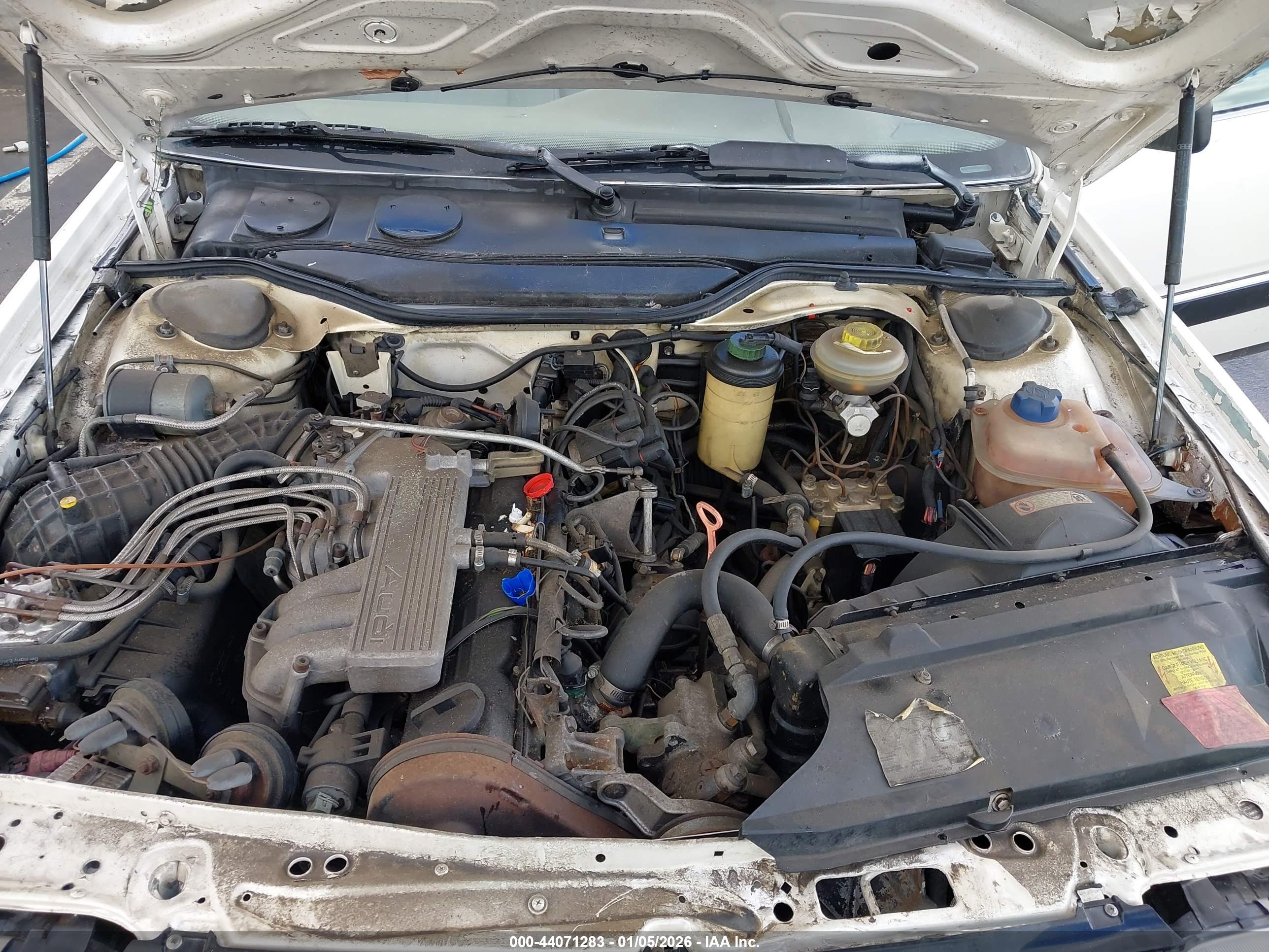 AUDI 100 image 10