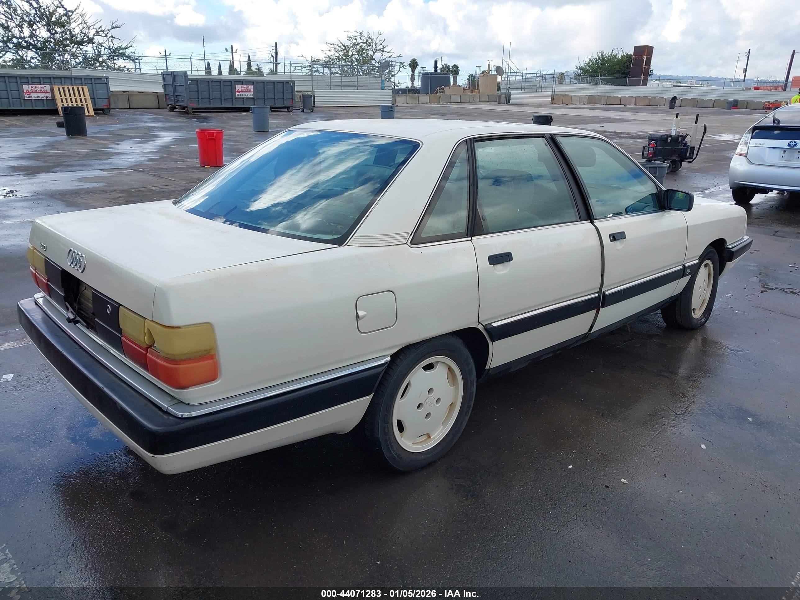 AUDI 100 image 4