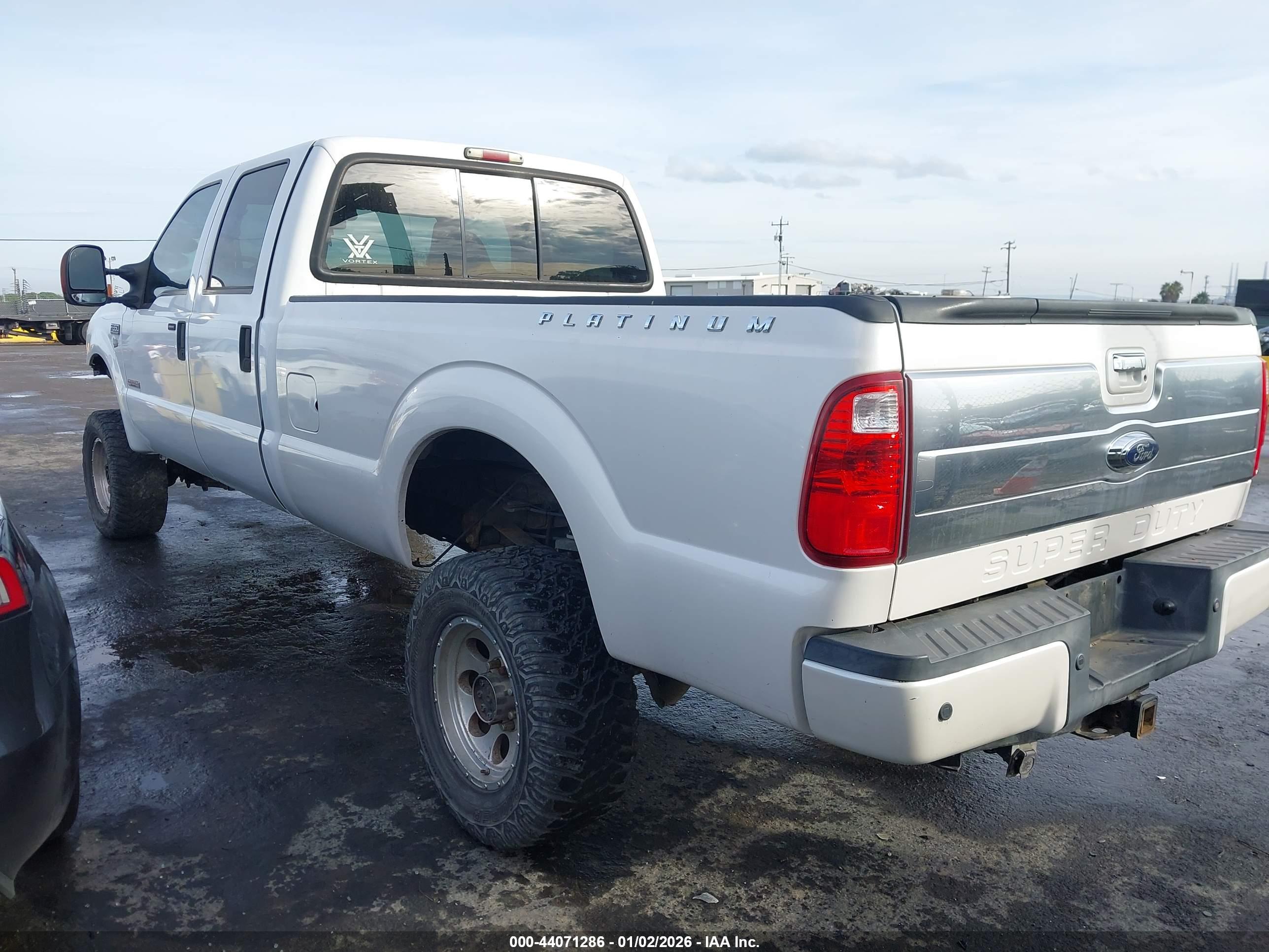 FORD F-350 image 3